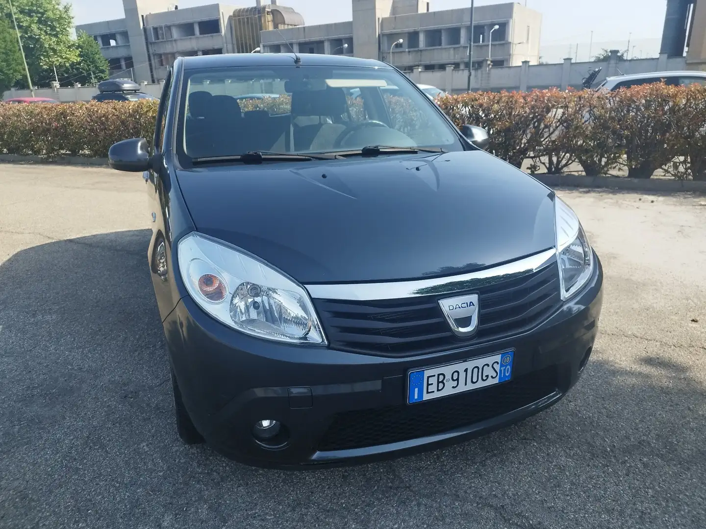 Dacia Sandero 1.2 16v Ambiance Grau - 2