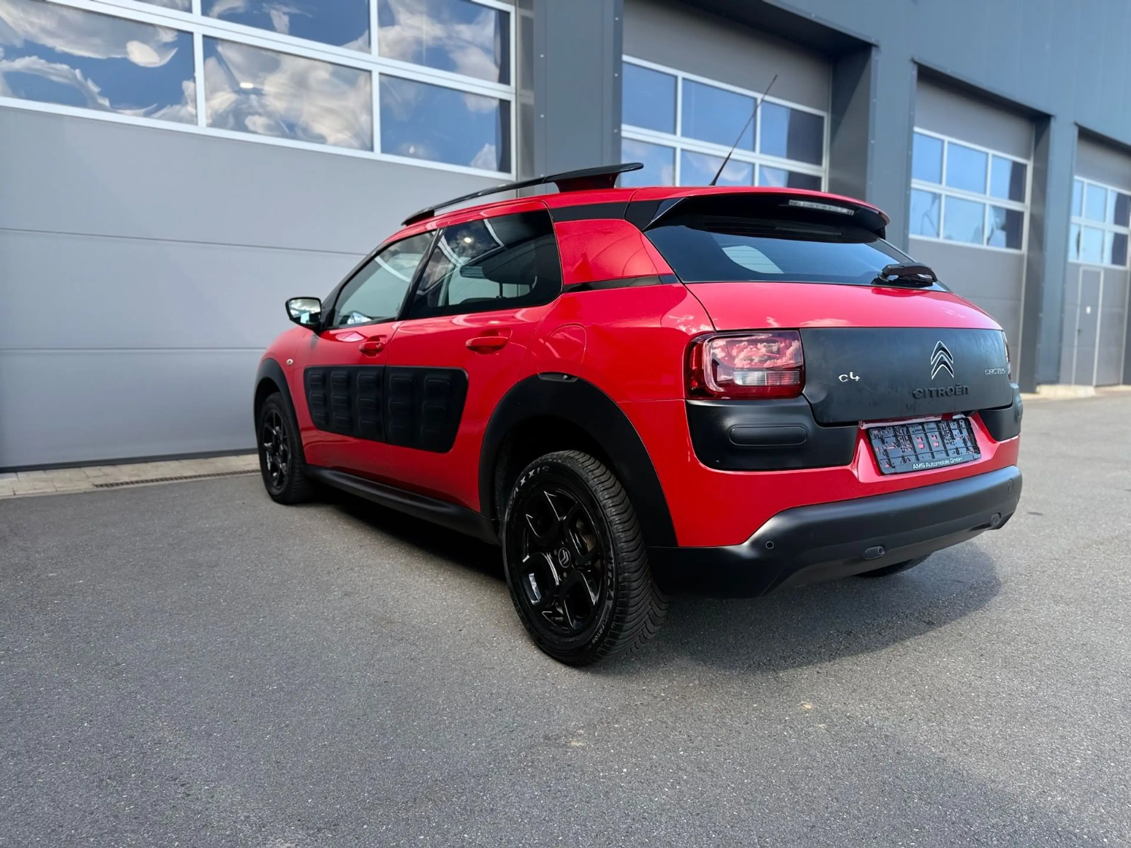 Citroen C4 Cactus Business Class*SITZHEIZUNG*KAMERA*NAVI — photo 4