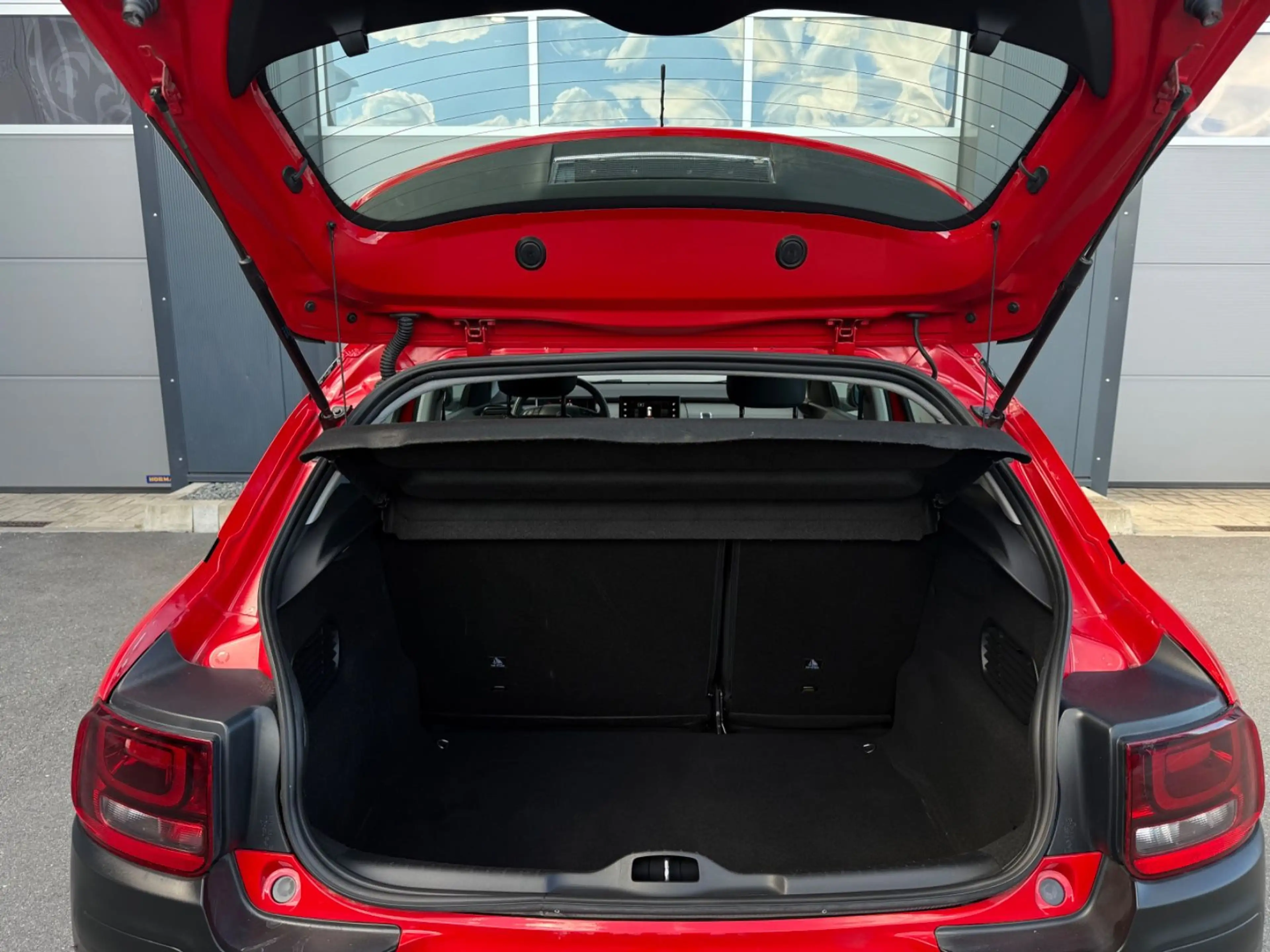 Citroen C4 Cactus Business Class*SITZHEIZUNG*KAMERA*NAVI — photo 9