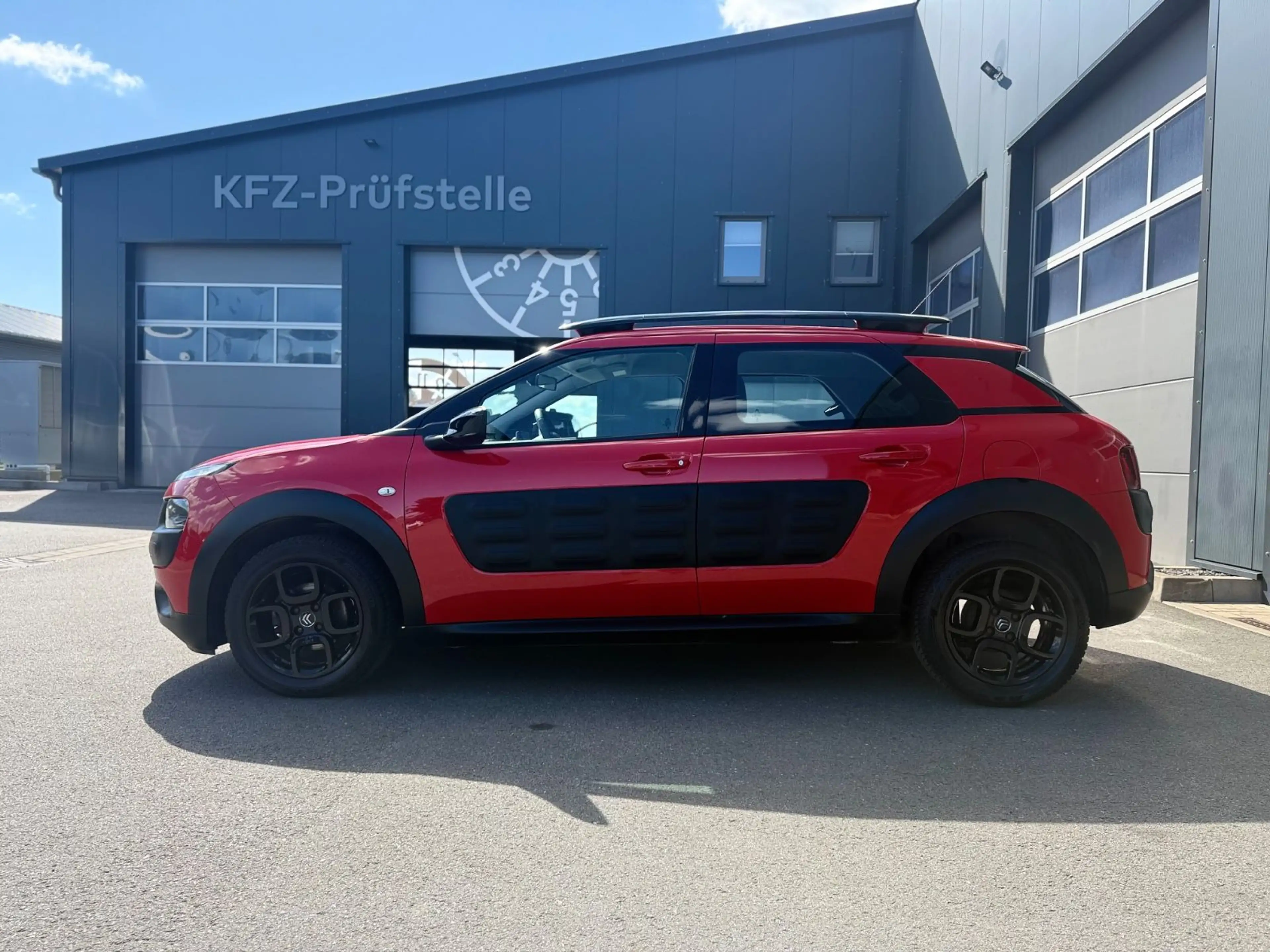 Citroen C4 Cactus Business Class*SITZHEIZUNG*KAMERA*NAVI — photo 6