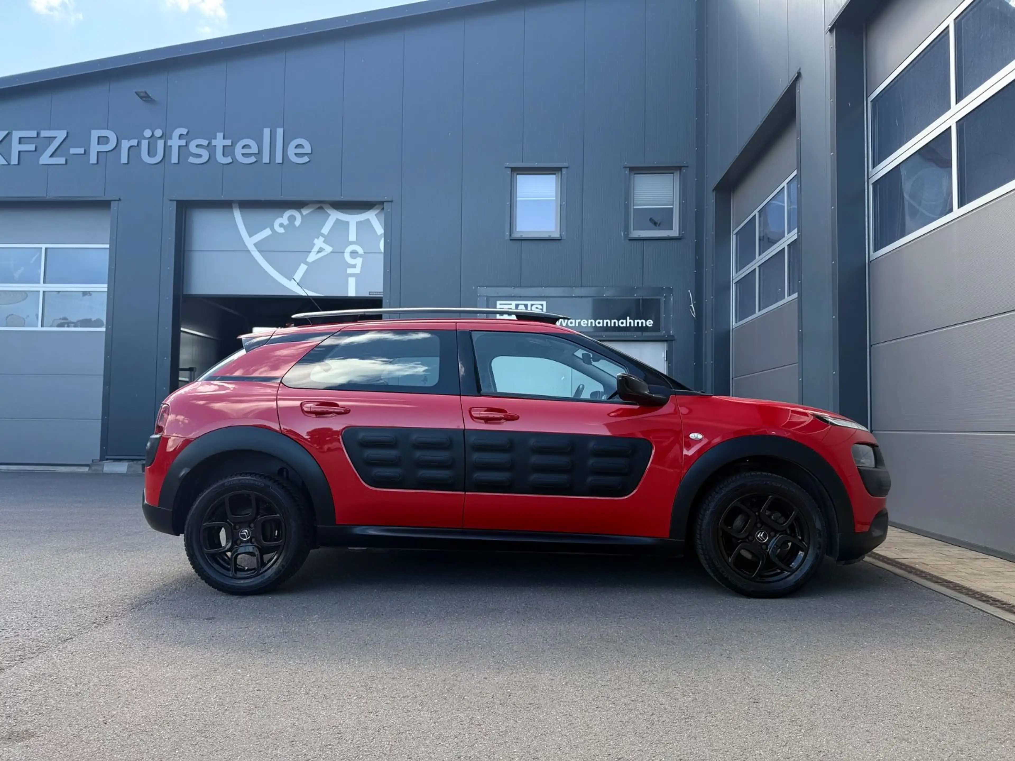 Citroen C4 Cactus Business Class*SITZHEIZUNG*KAMERA*NAVI — photo 8