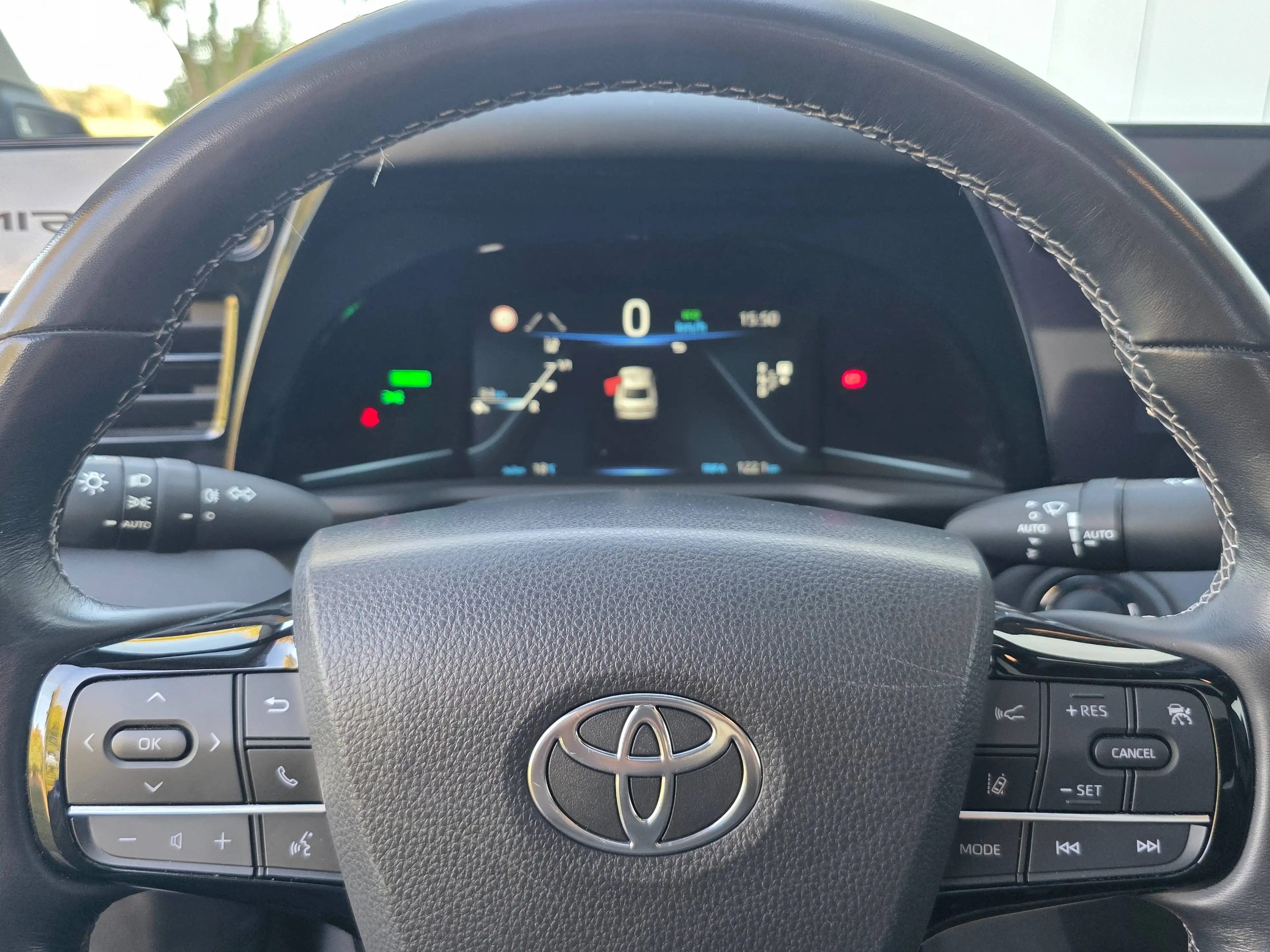 Toyota Mirai Advanced — photo 38