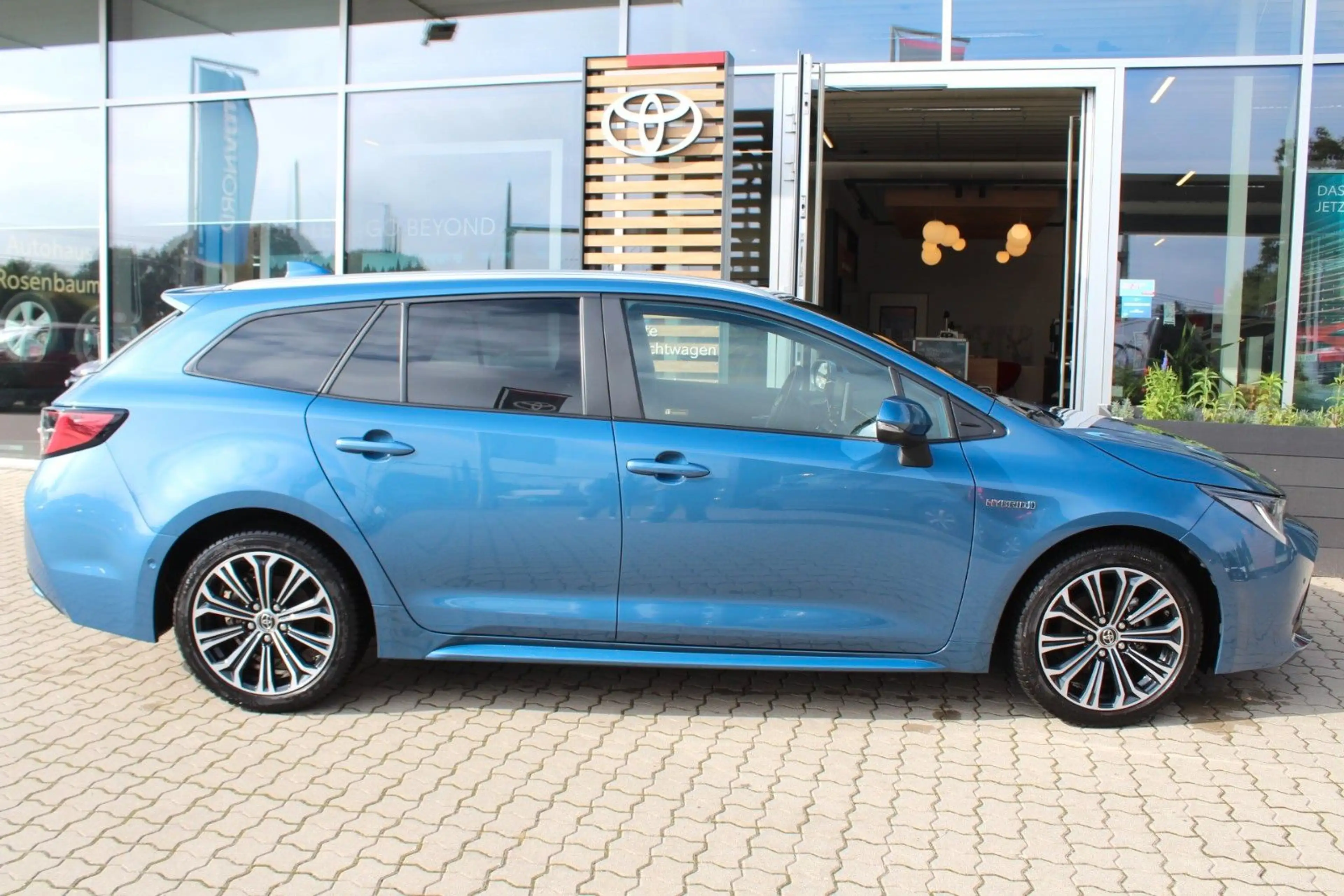 Toyota Corolla Touring Sports Hybrid Club*PDC*GJR*SHZ* — photo 11