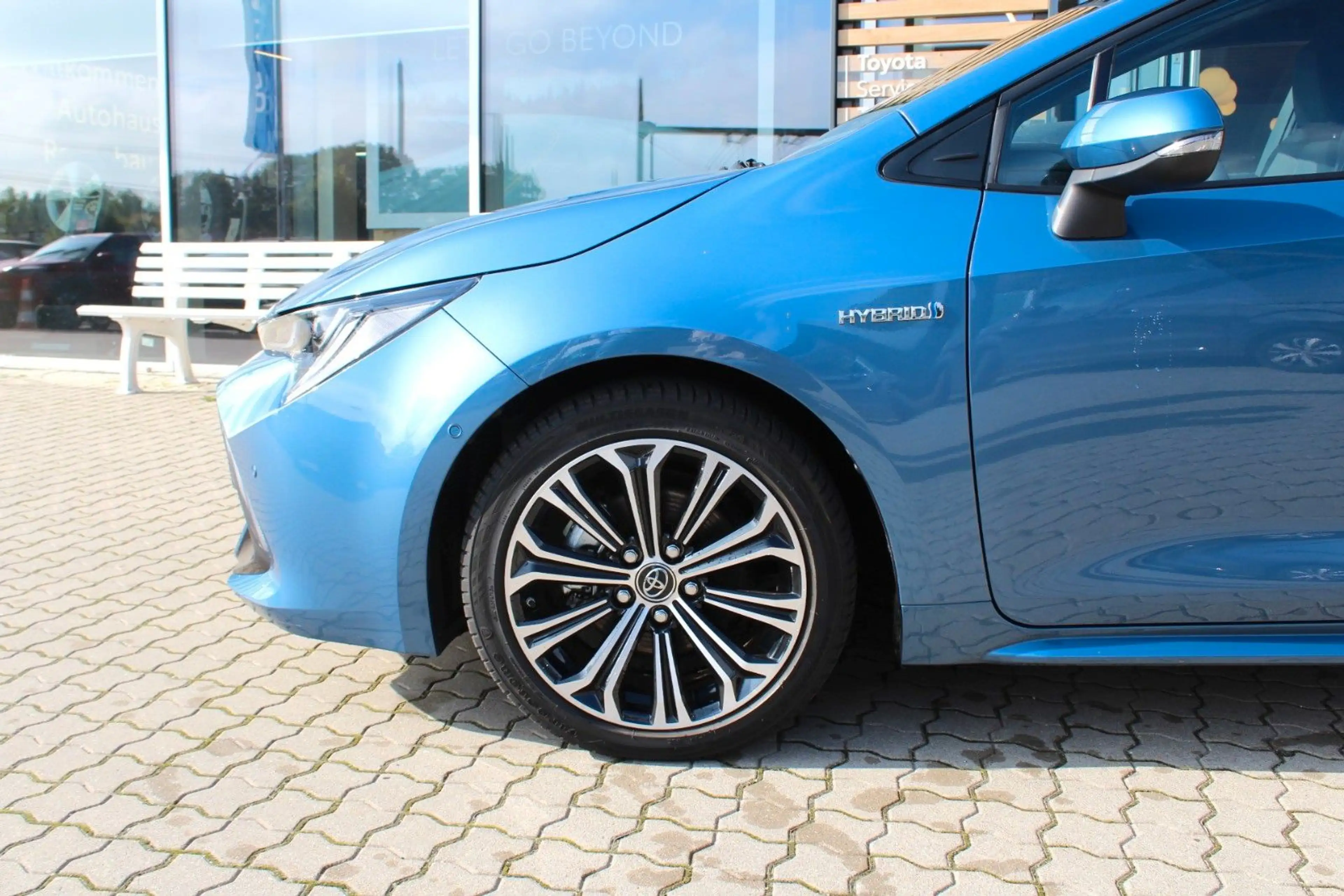 Toyota Corolla Touring Sports Hybrid Club*PDC*GJR*SHZ* — photo 9