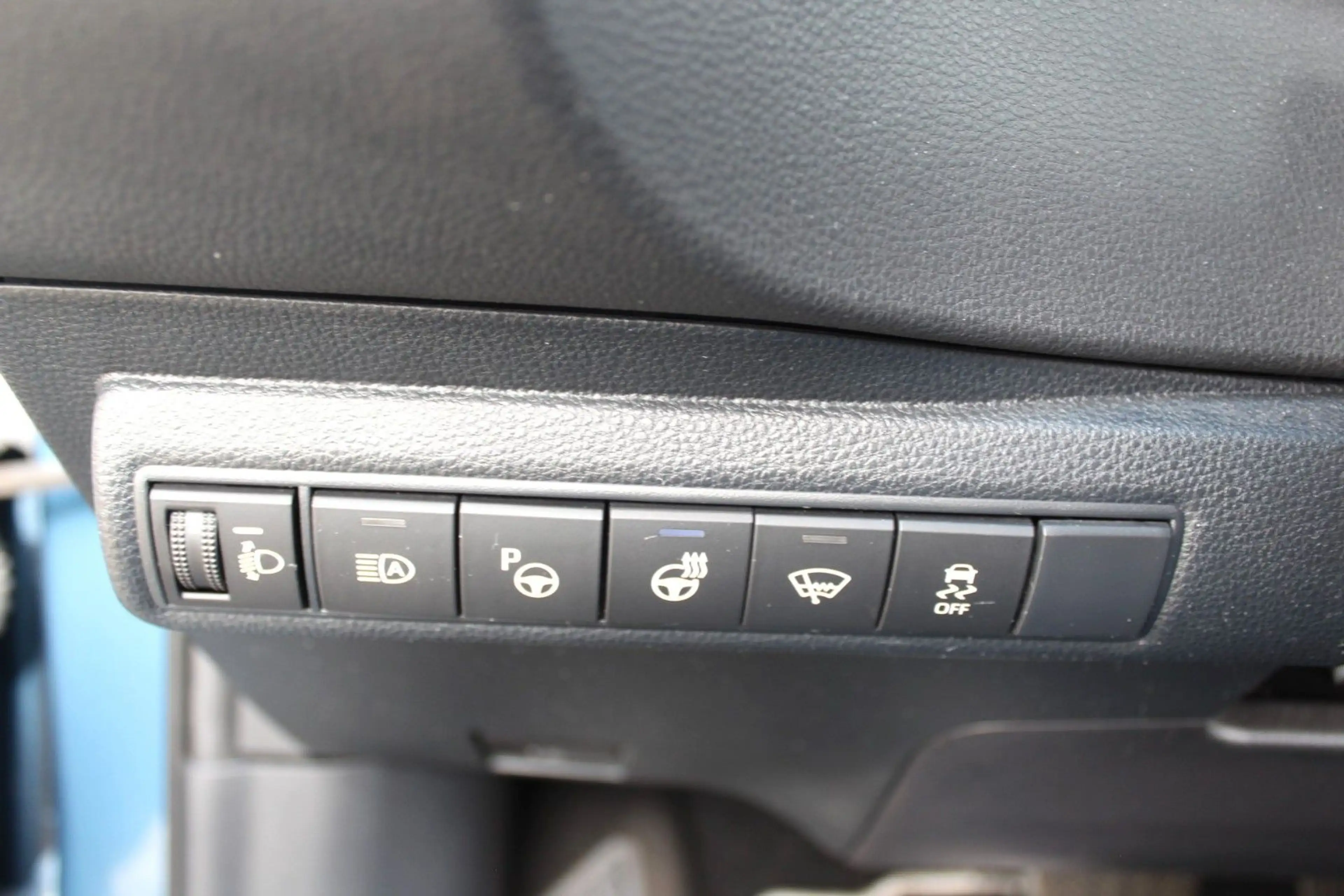 Toyota Corolla Touring Sports Hybrid Club*PDC*GJR*SHZ* — photo 12