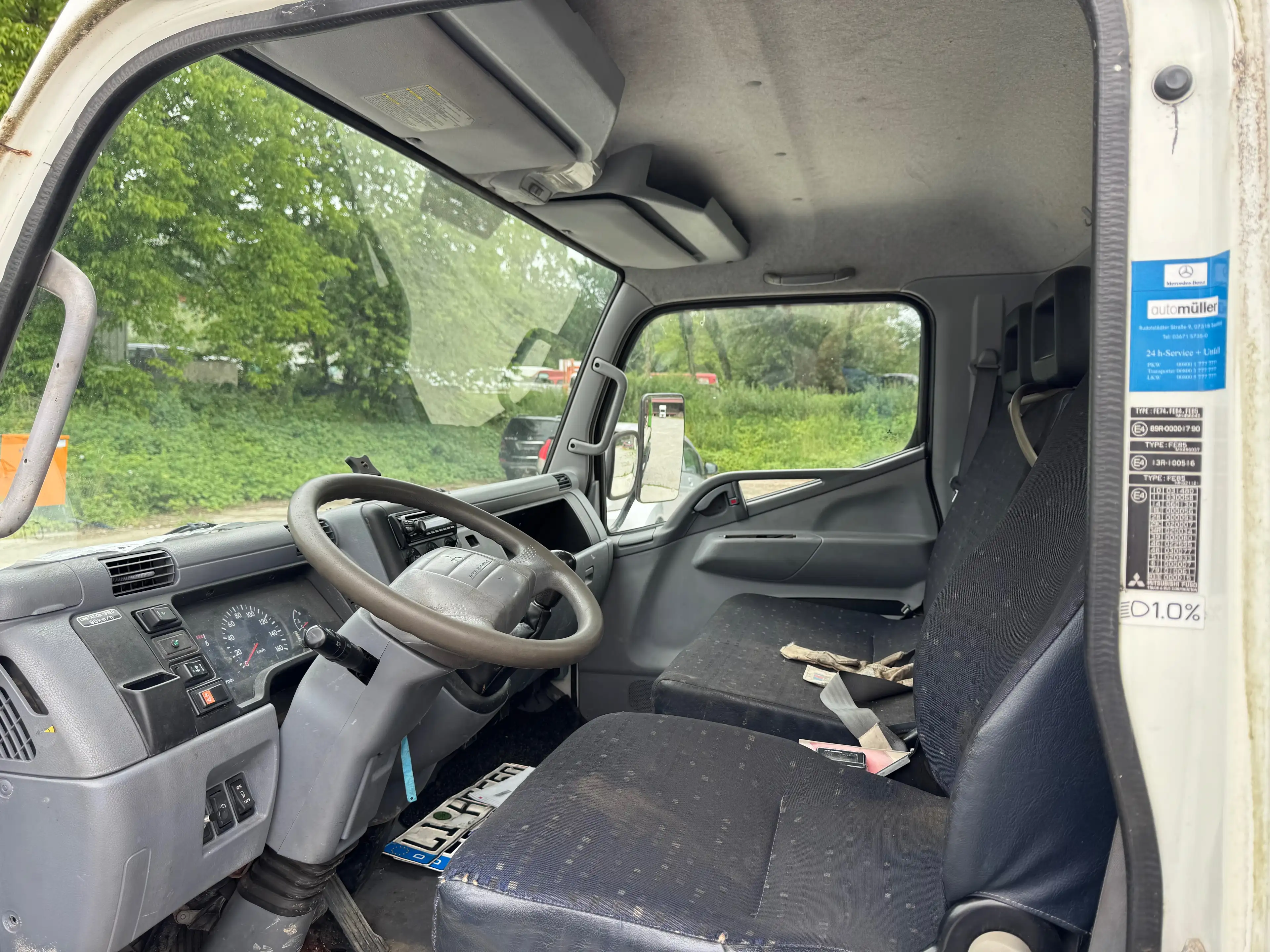 Mitsubishi Canter Canter 6C18 — photo 6