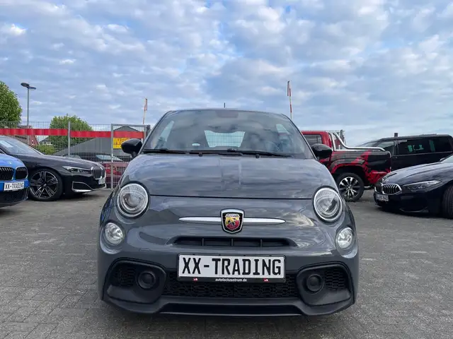 Abarth 500 view 2