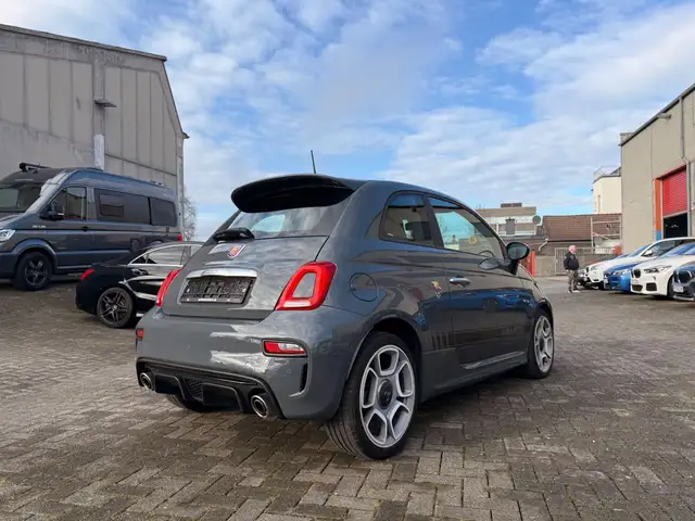 Abarth 500 view 8