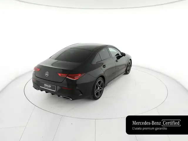 Mercedes-Benz Cla view 3