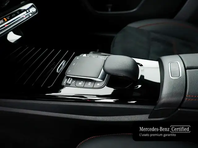 Mercedes-Benz Cla view 17