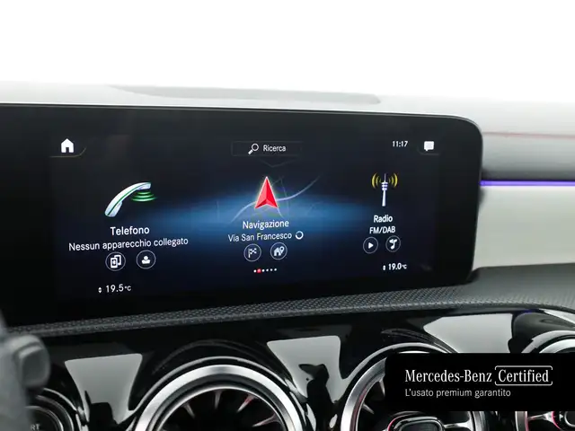 Mercedes-Benz Cla view 16