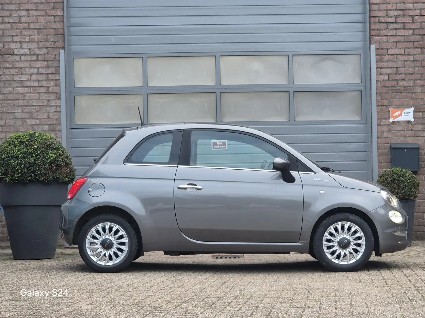 Fiat 500 Dolsevita Chroom-Line Navigatie Hybride. Panoramad Grijs - 2