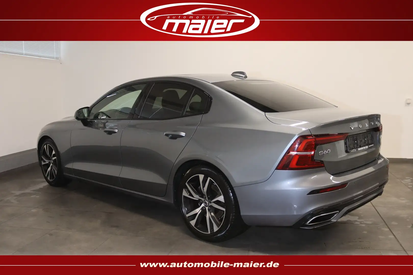Volvo S60 Limo R Design-NAV-LED-PANO-360°-HUD-H K- Grau - 2