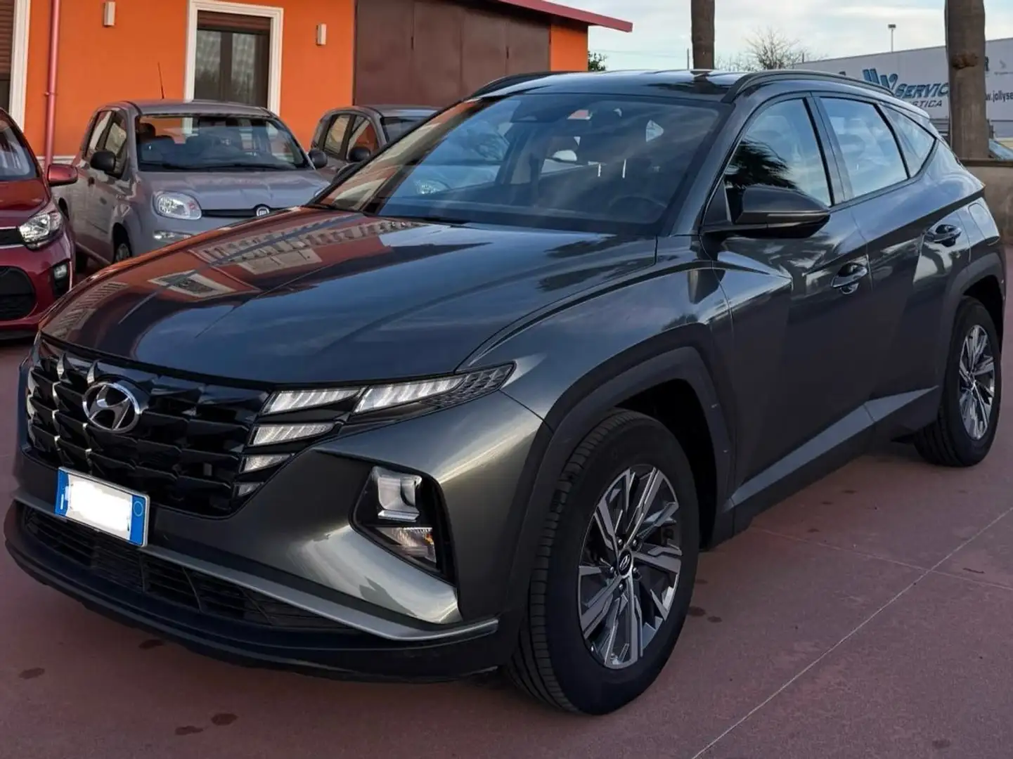 Hyundai TUCSON Tucson 1.6 crdi Xtech 2wd Gris - 1