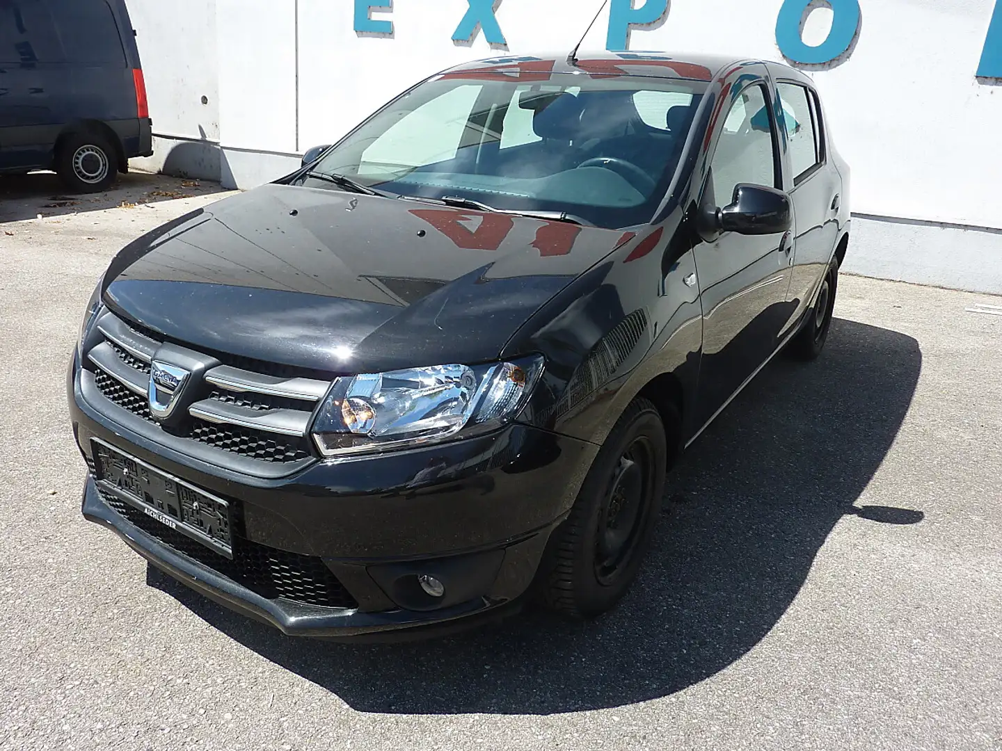 Dacia Sandero Supreme 1,2 16V 75 Schwarz - 1