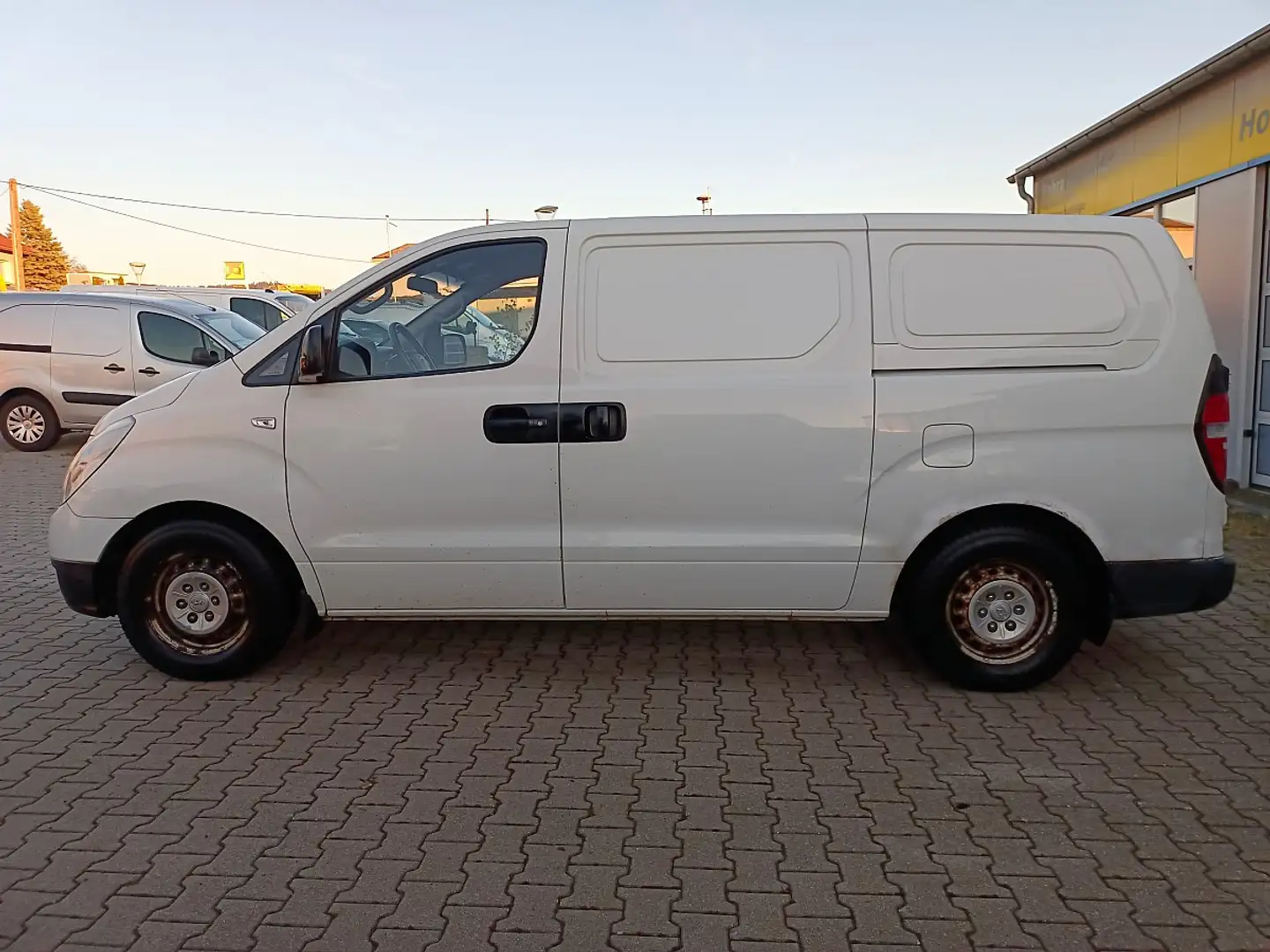 Hyundai H-1 Business Van *kein Pickerl ROST - Export-Ba... Weiß - 2