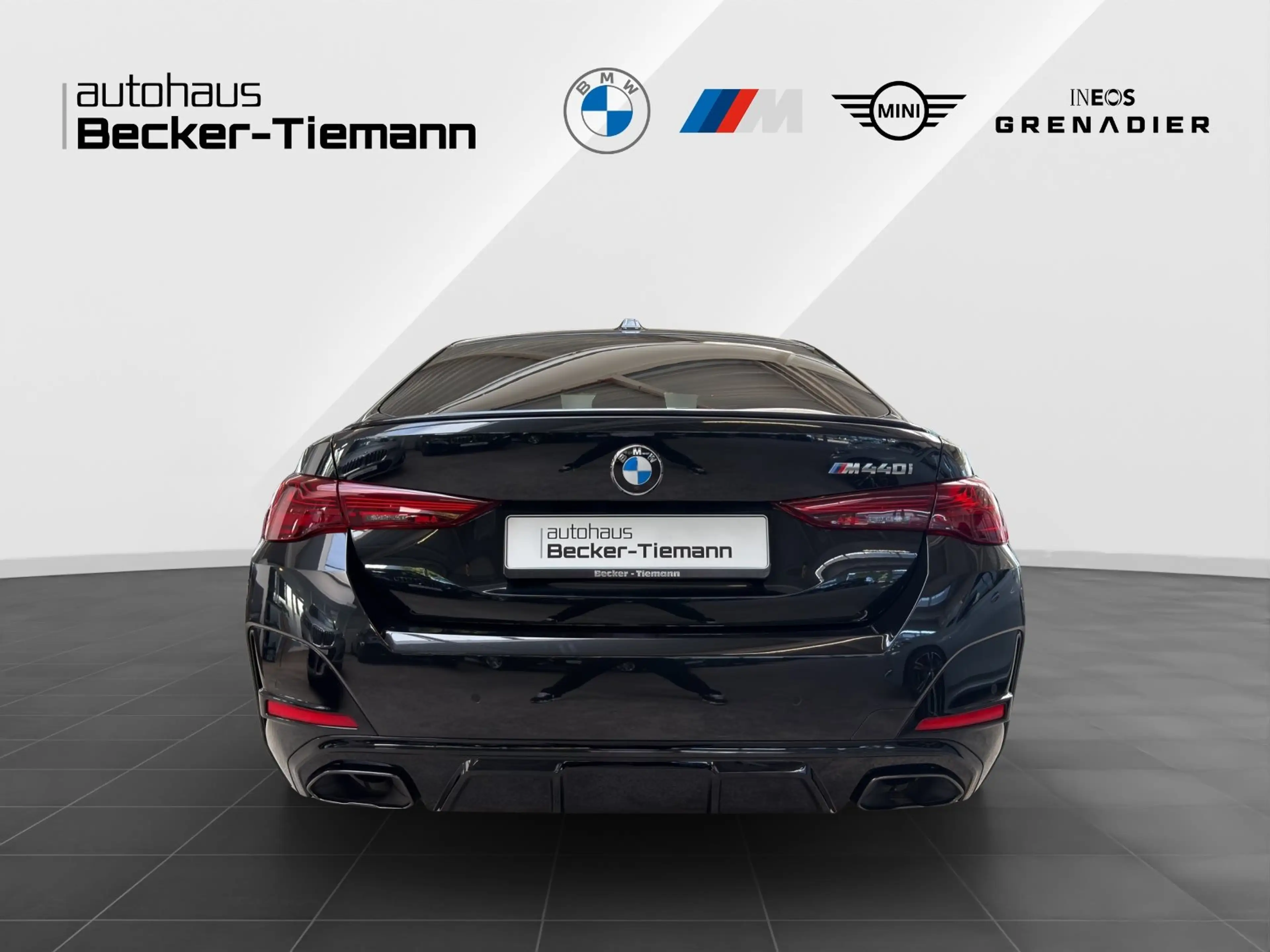 BMW M4 40i xDrive Glasdach/ M Sport Pro/ AHK/ HK Sound — photo 5