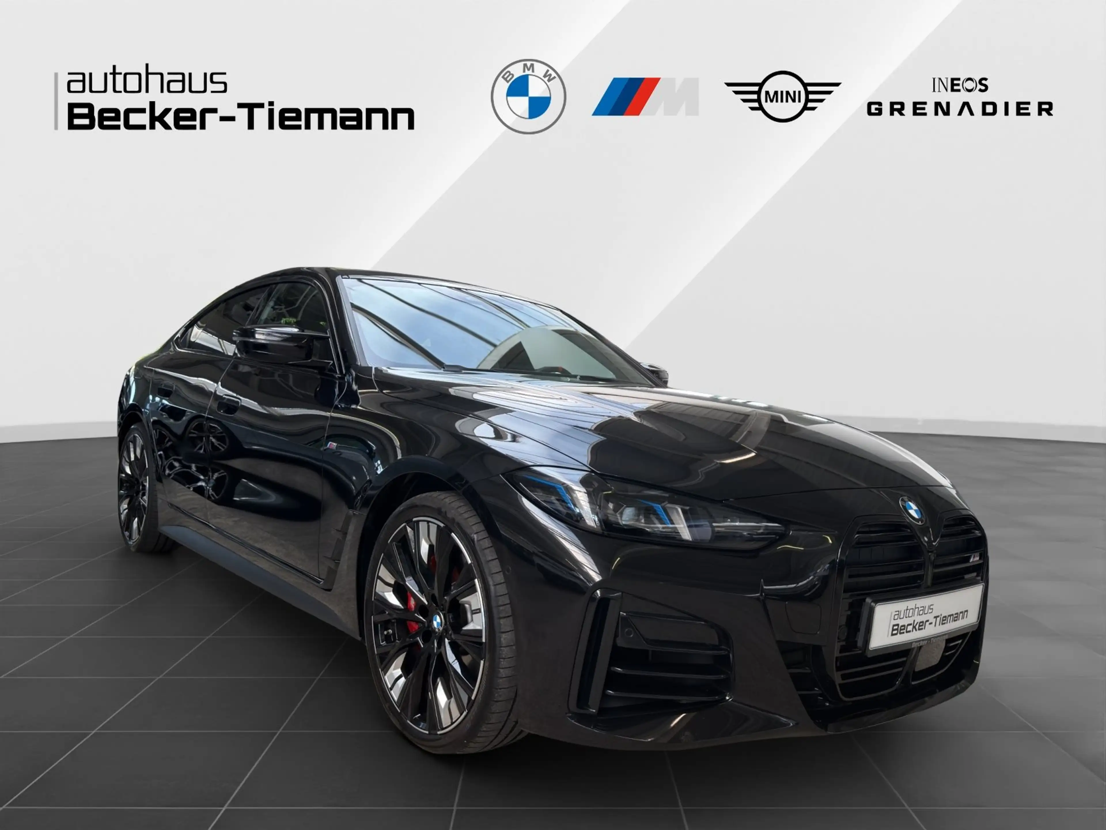 BMW M4 40i xDrive Glasdach/ M Sport Pro/ AHK/ HK Sound — photo 7