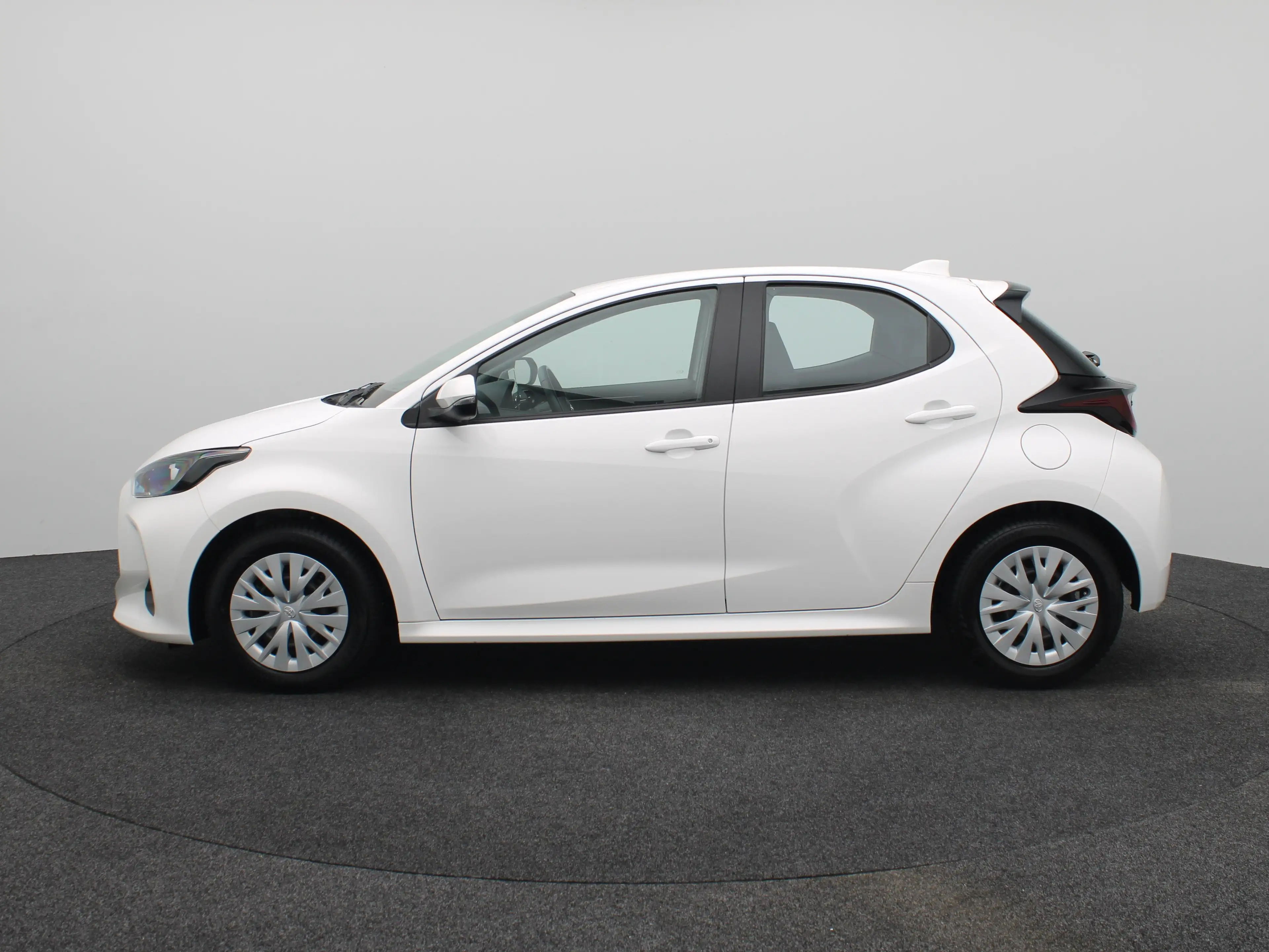 Toyota Yaris 1.5 Hybrid Active | Achteruitrijcamera | Airco (au — photo 13
