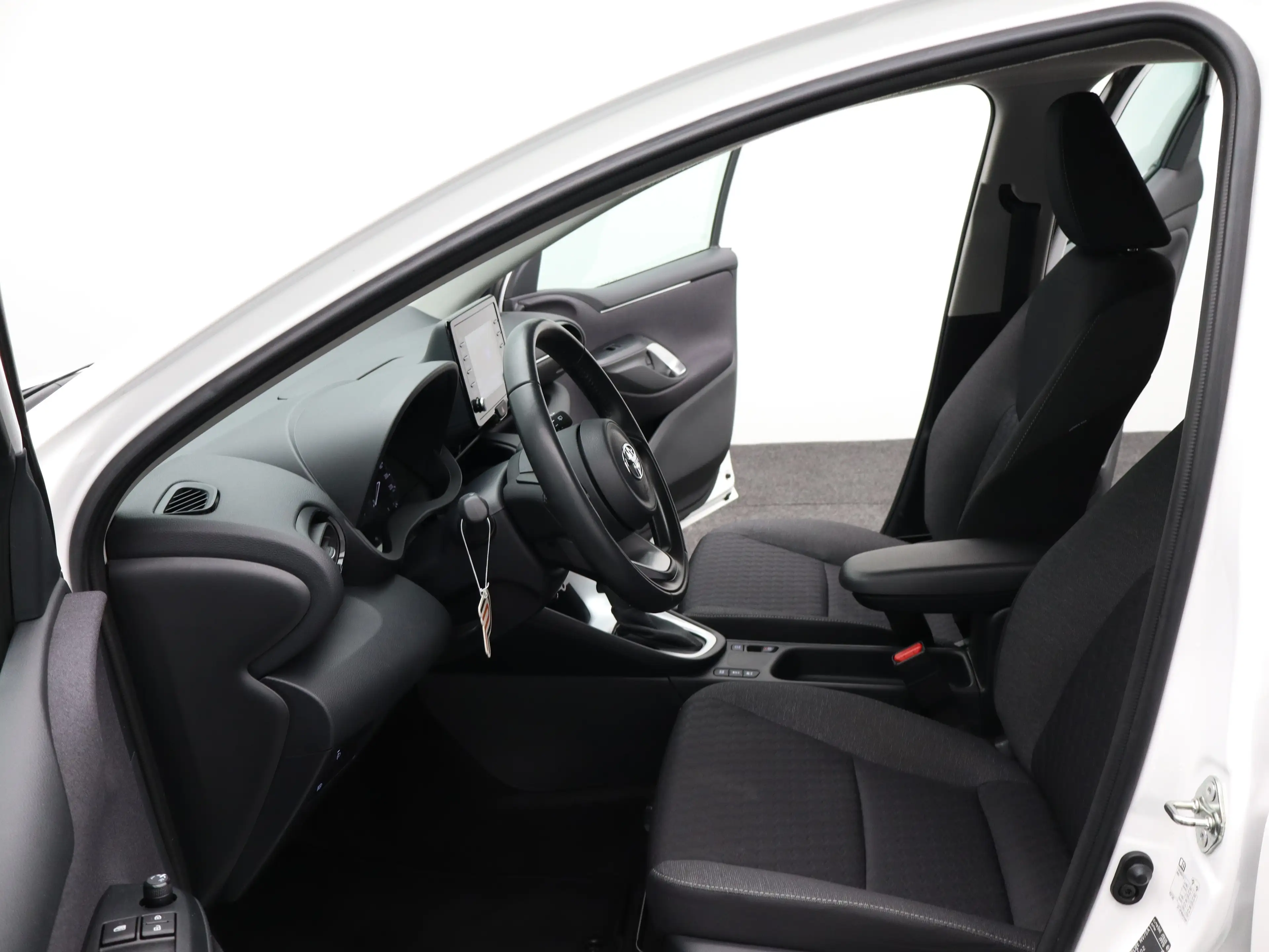 Toyota Yaris 1.5 Hybrid Active | Achteruitrijcamera | Airco (au — photo 11