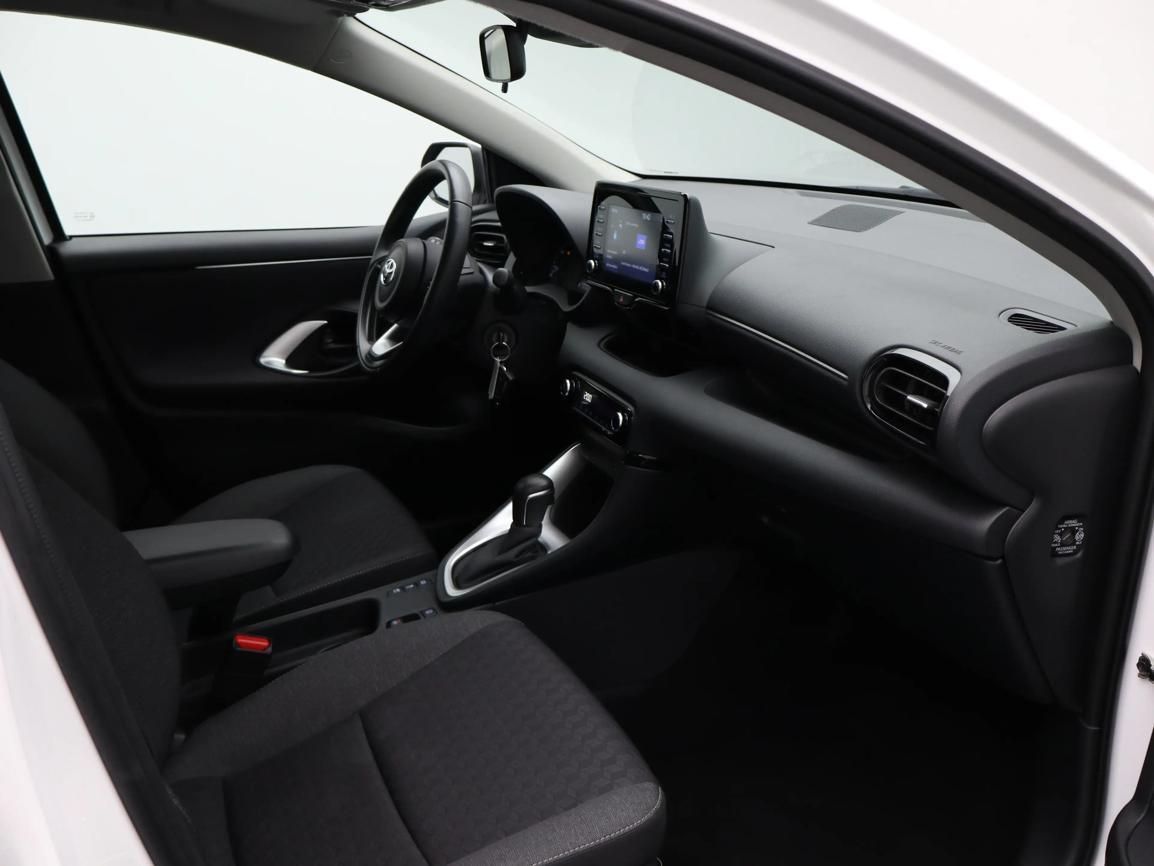 Toyota Yaris 1.5 Hybrid Active | Achteruitrijcamera | Airco (au — photo 29