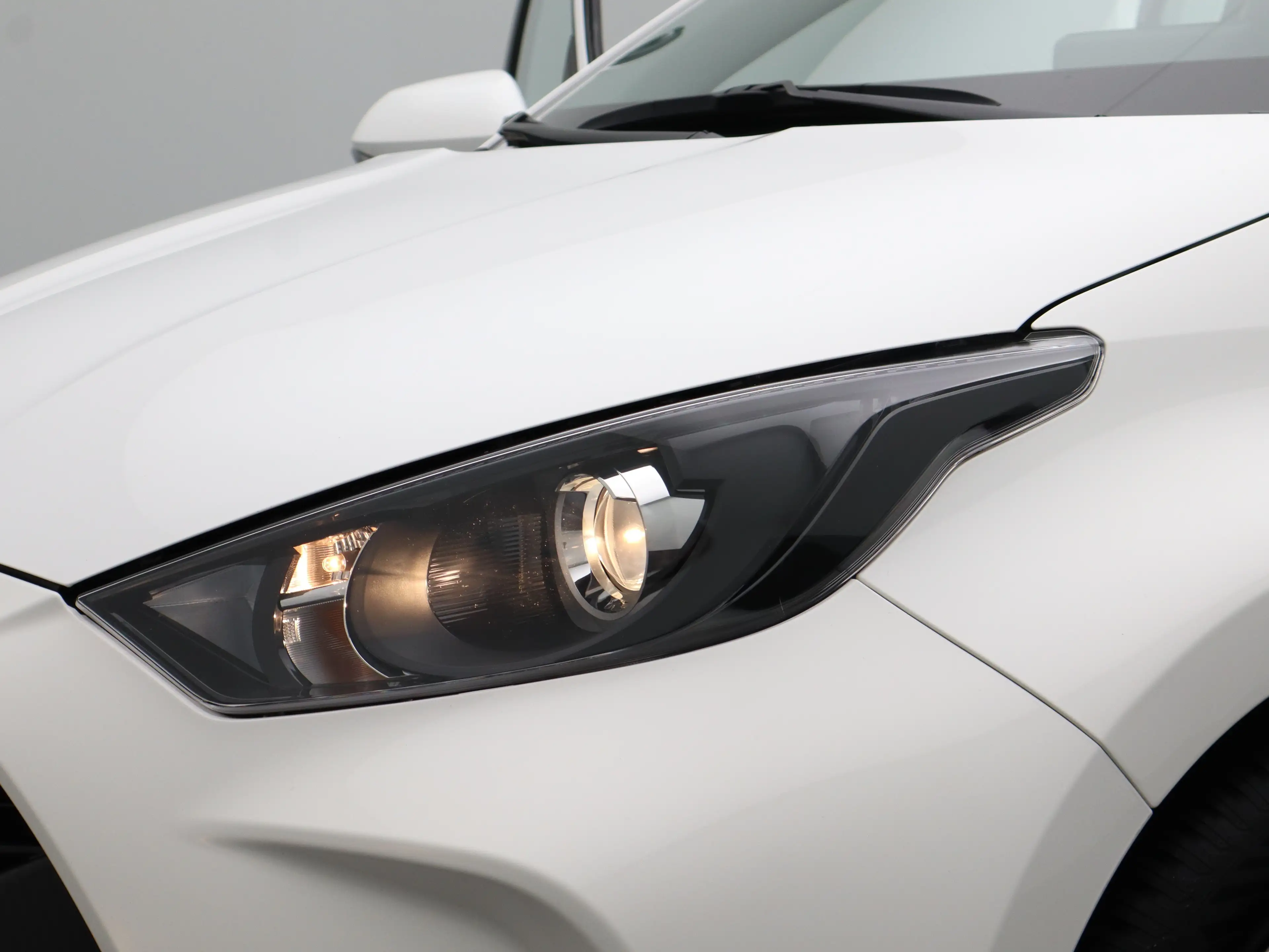 Toyota Yaris 1.5 Hybrid Active | Achteruitrijcamera | Airco (au — photo 16