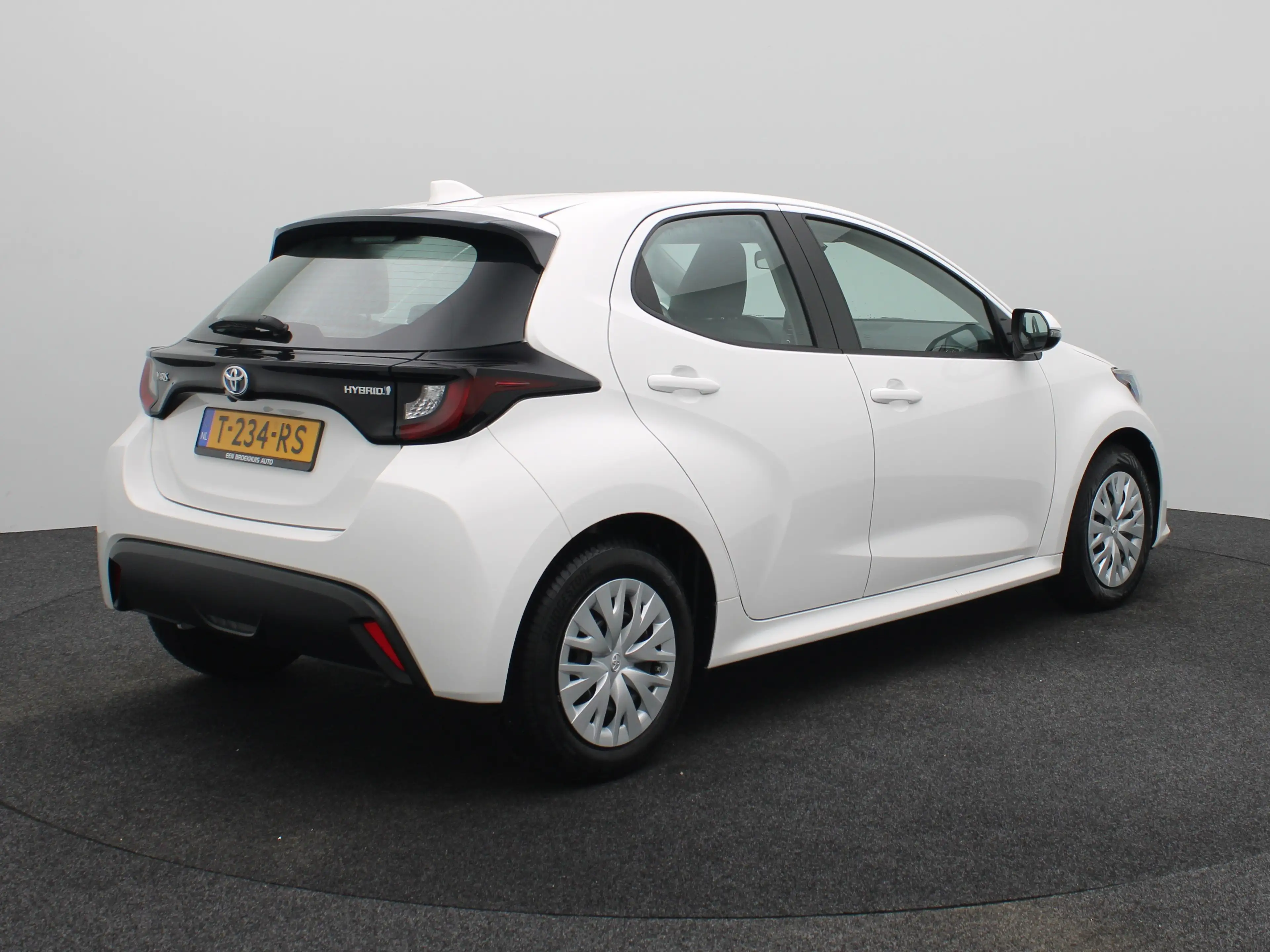 Toyota Yaris 1.5 Hybrid Active | Achteruitrijcamera | Airco (au — photo 2