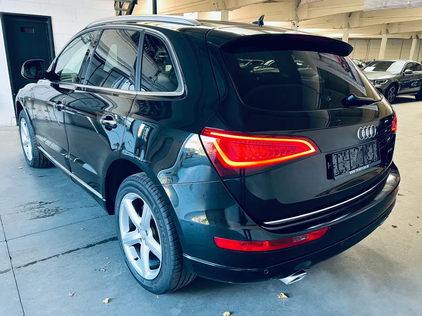 Audi Q5 Q5 2.0 TFSI Quattro S line tiptronic Noir - 2