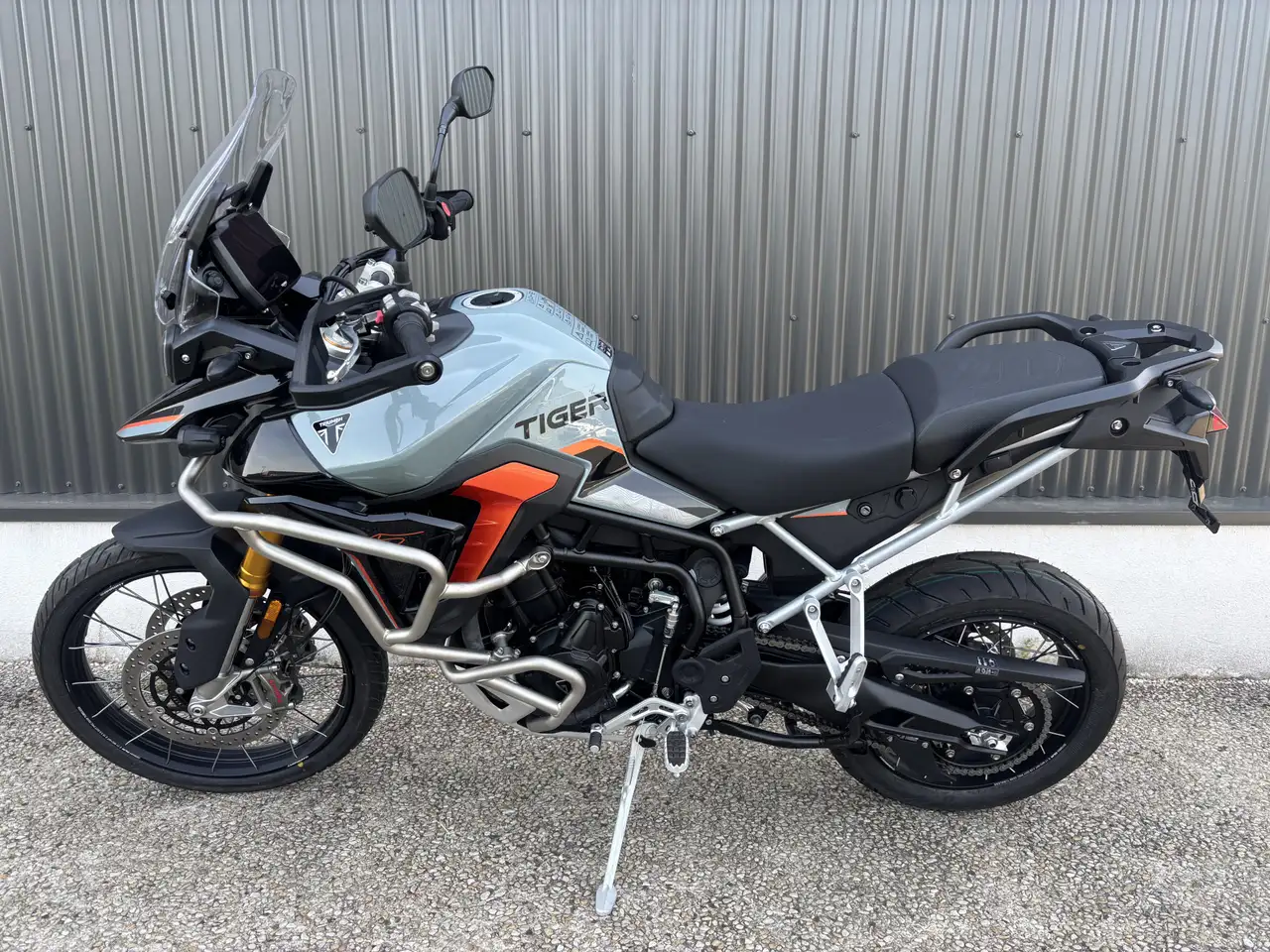 Triumph Tiger 900