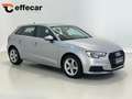 Audi A3 1.6 TDI 116 CV Silber - thumbnail 3
