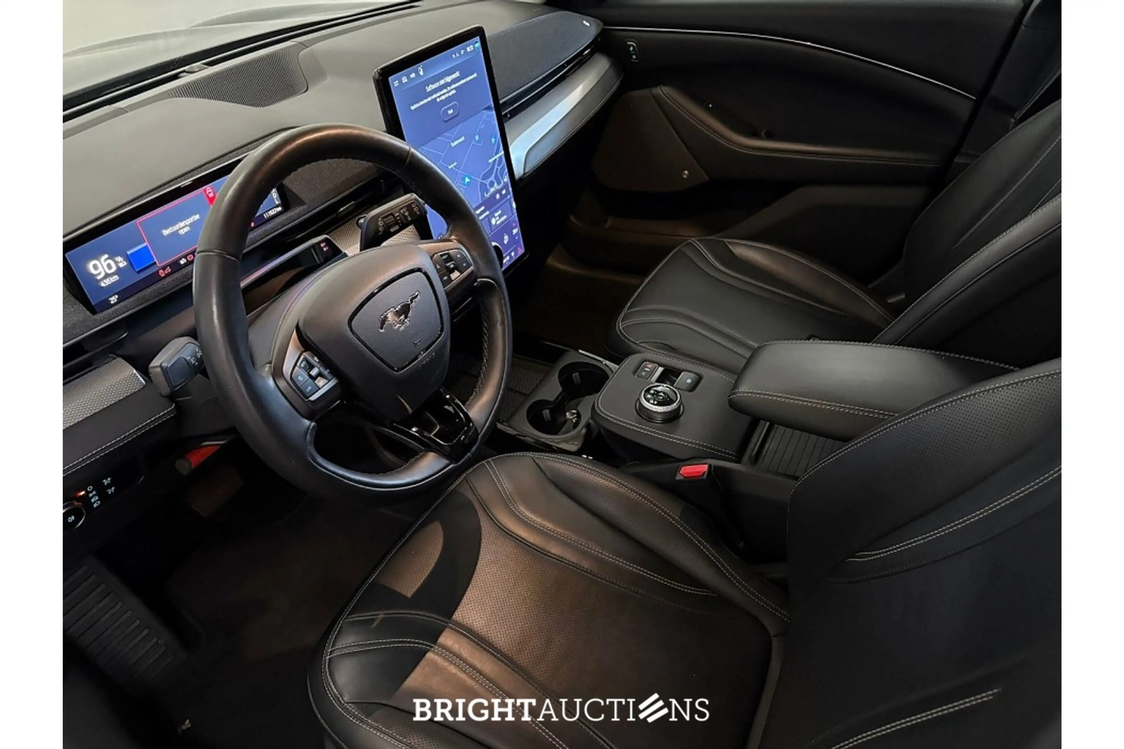 Ford Mustang Extended RWD 98 kWh — photo 10