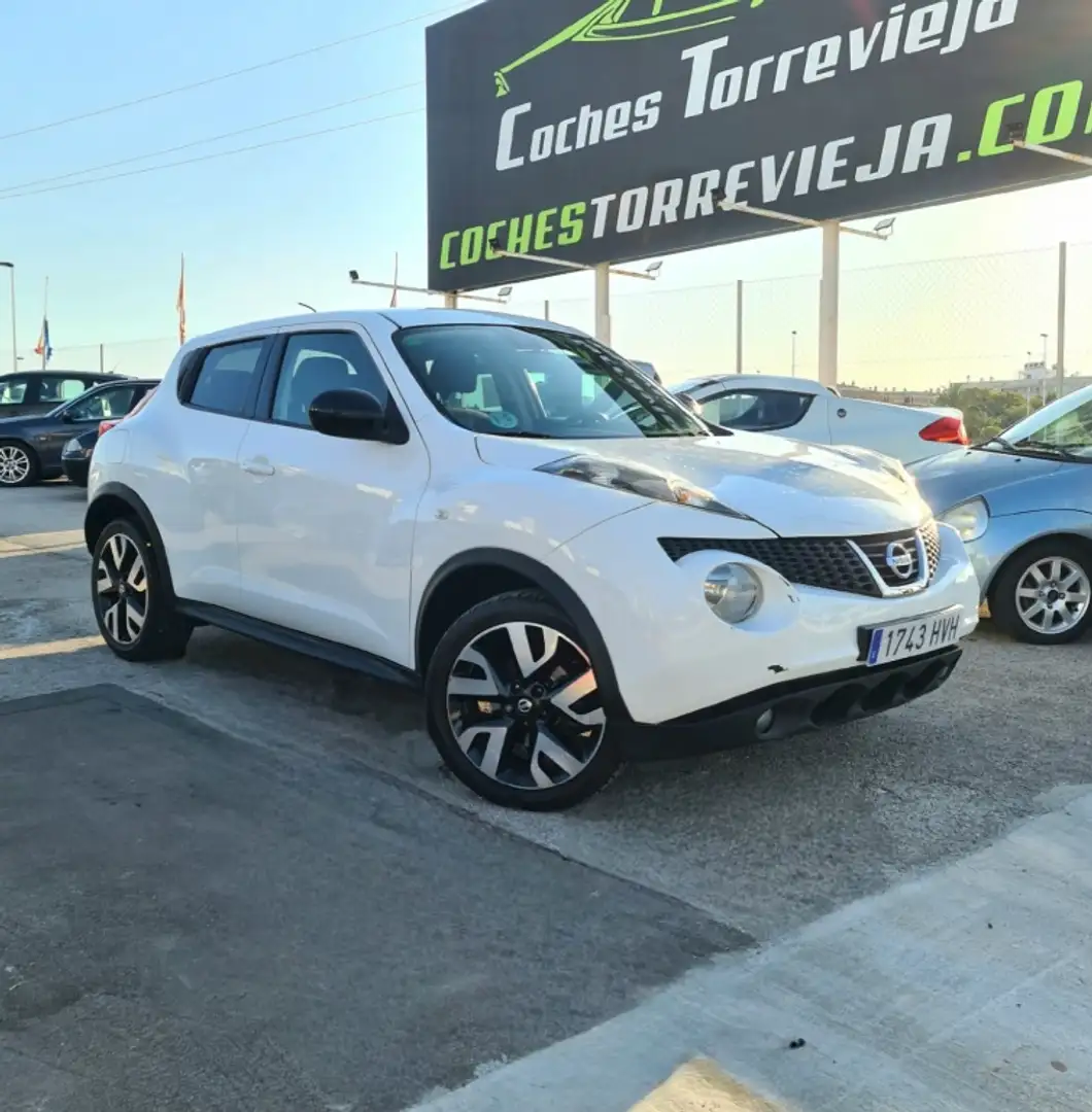 Nissan Juke 1.6 Tekna 4x2 XTronic 117 Wit - 1