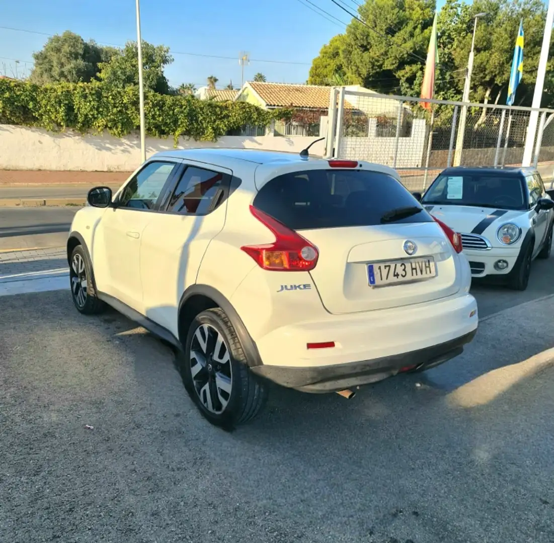 Nissan Juke 1.6 Tekna 4x2 XTronic 117 Wit - 2