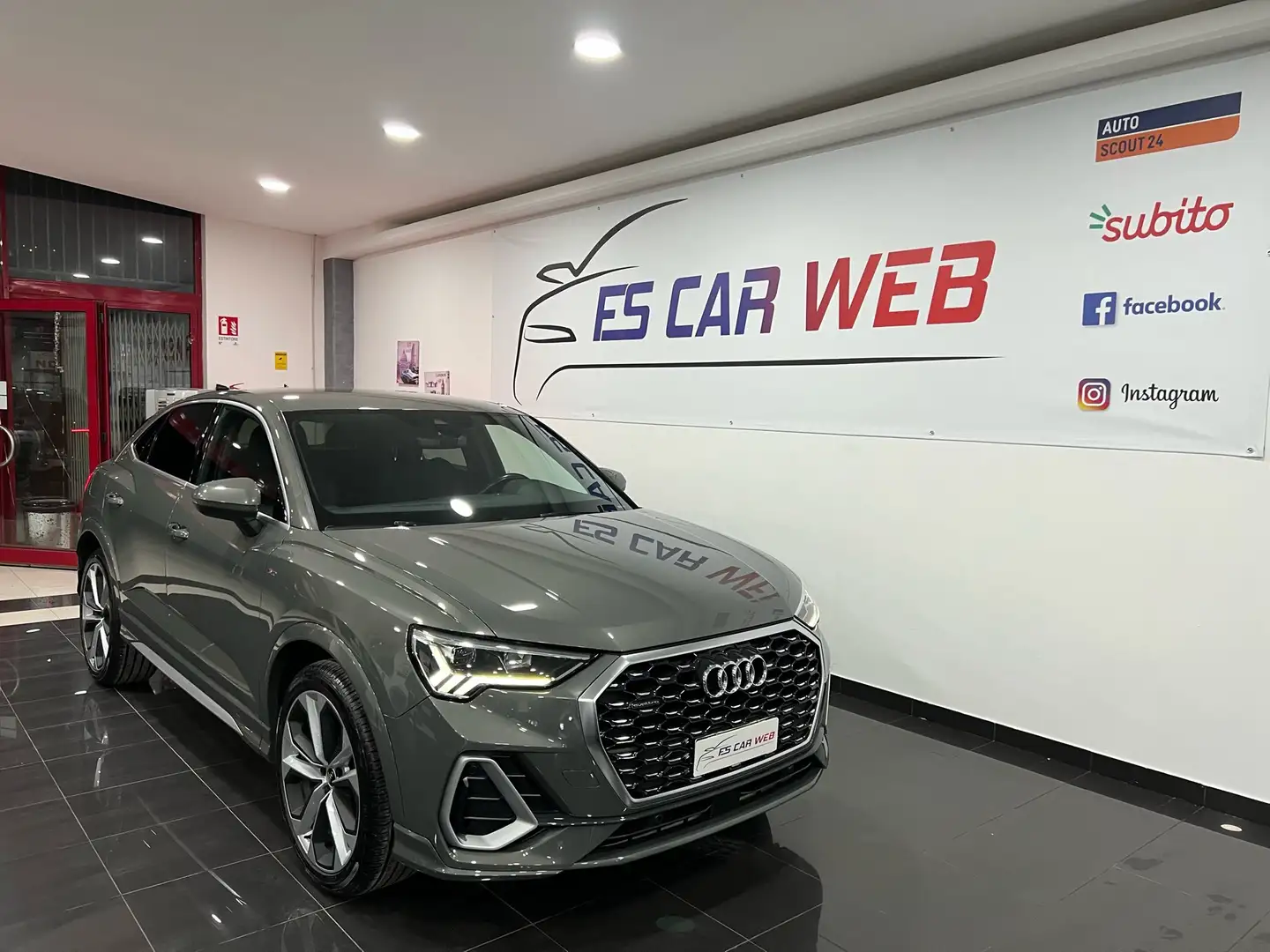 Audi Q3 Q3 SPB 40 2.0 tdi S Line edition quattro 200cv Grau - 1