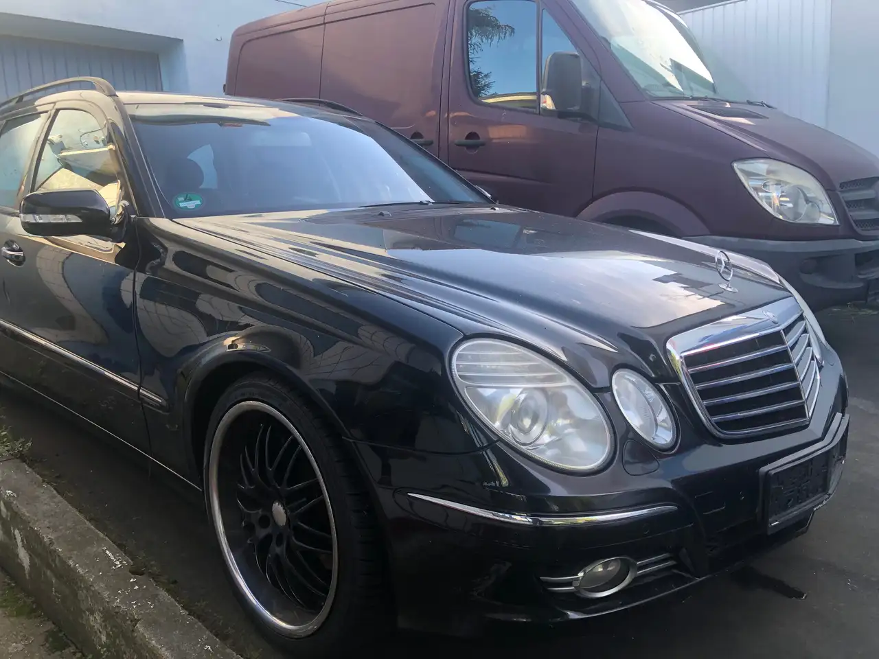 Mercedes-Benz E 320