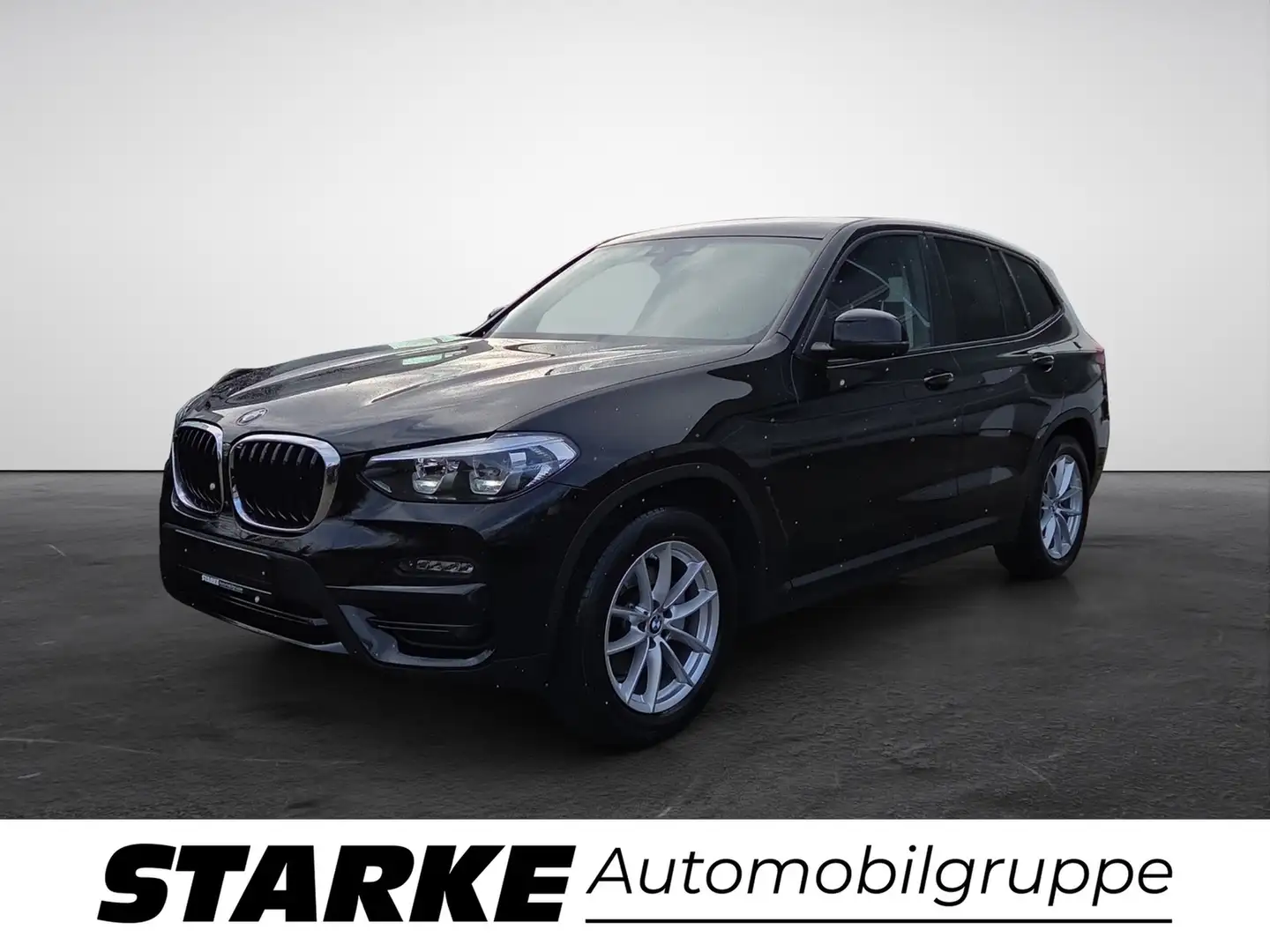 BMW X3 20i xDrive Advantage Schwarz - 1