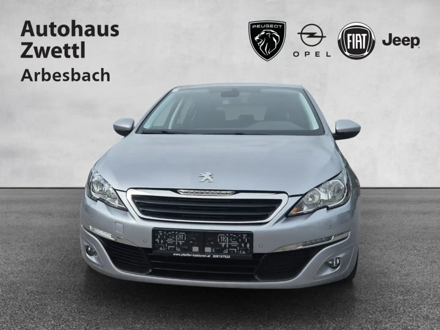 Peugeot 308 ACT BHDI 100 Grau - 2