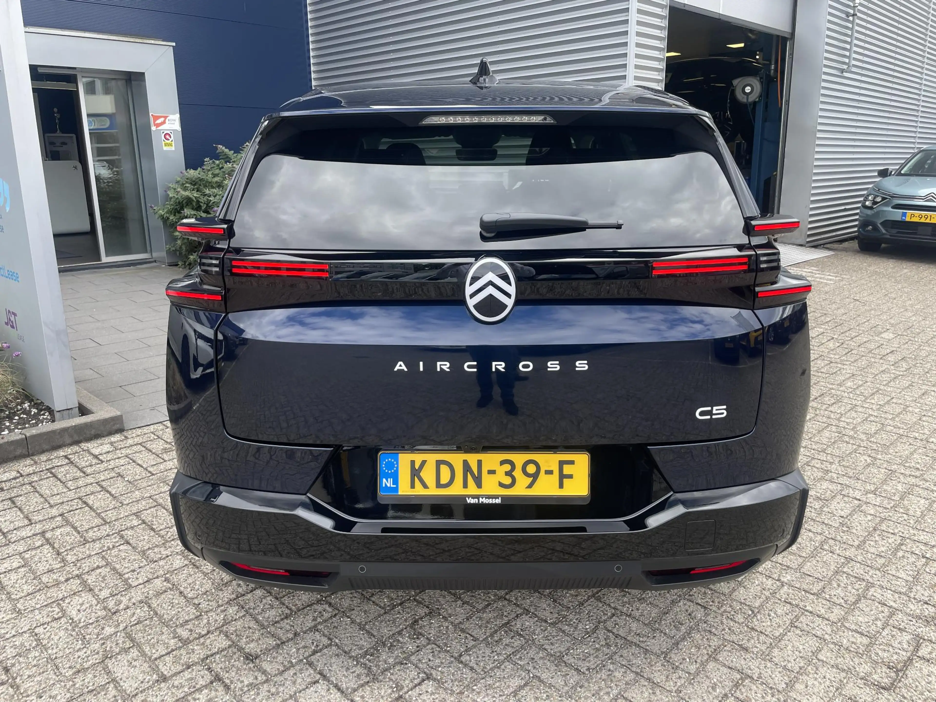 Citroen C5 Aircross 1.2 Hybrid 145 Plus — photo 6
