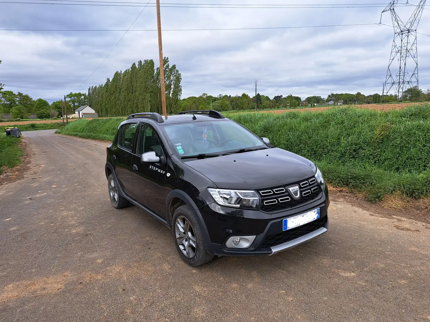 Dacia Sandero Sandero TCe 90 Stepway Noir - 1