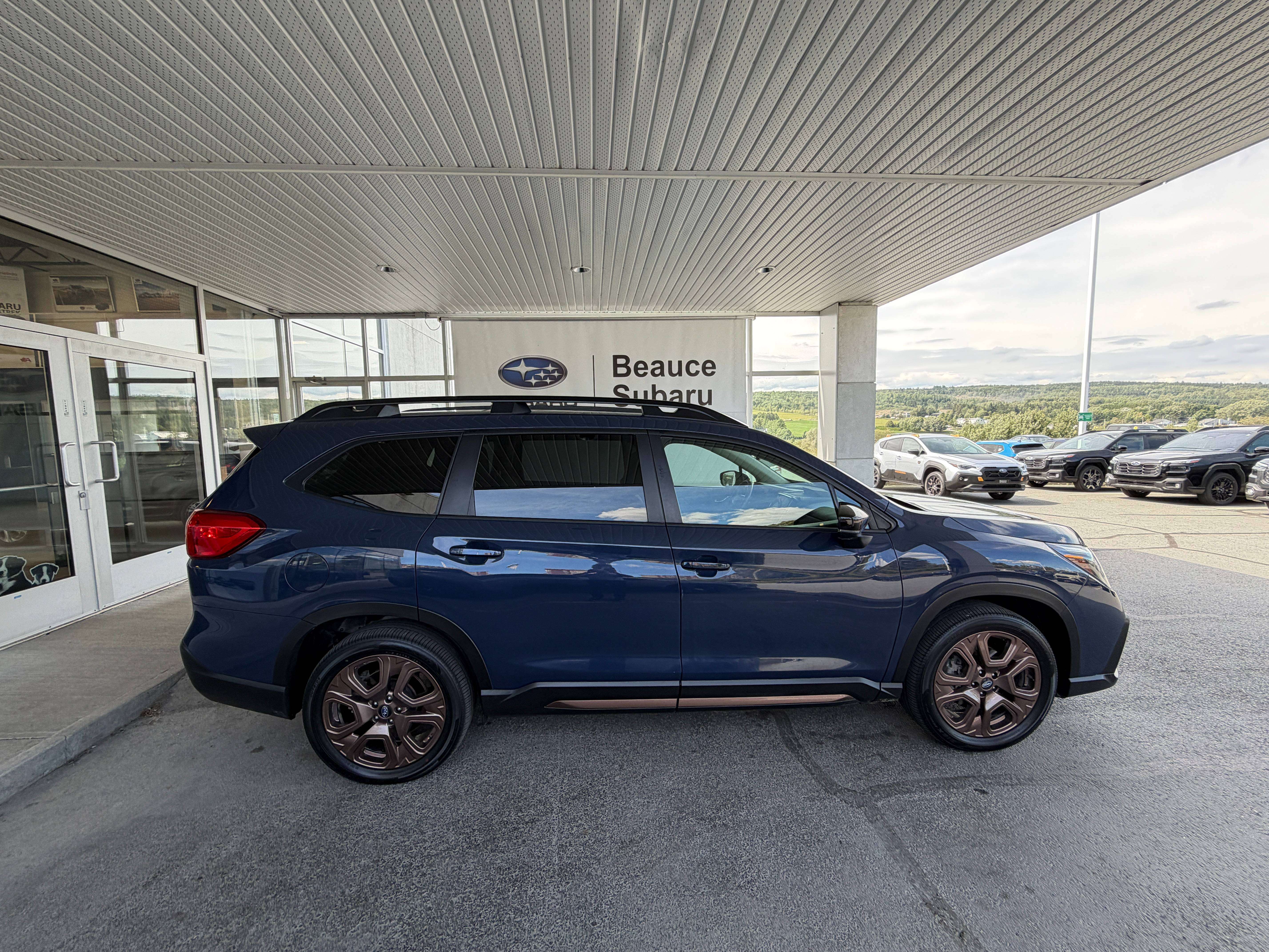 2025 Subaru Ascent Sport — photo 1