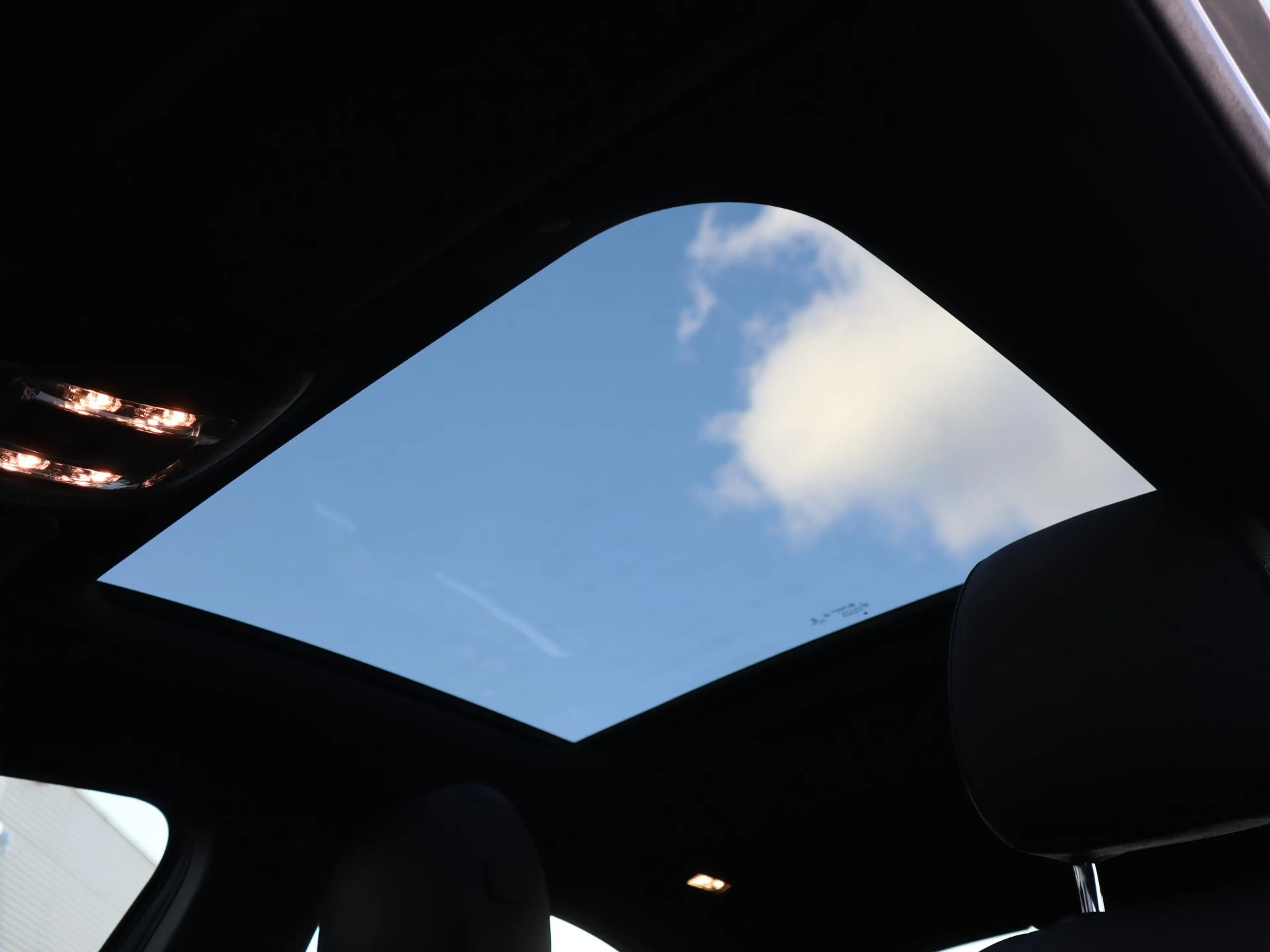 Mercedes-Benz A 250 e Business Solution Luxury Limited — photo 10