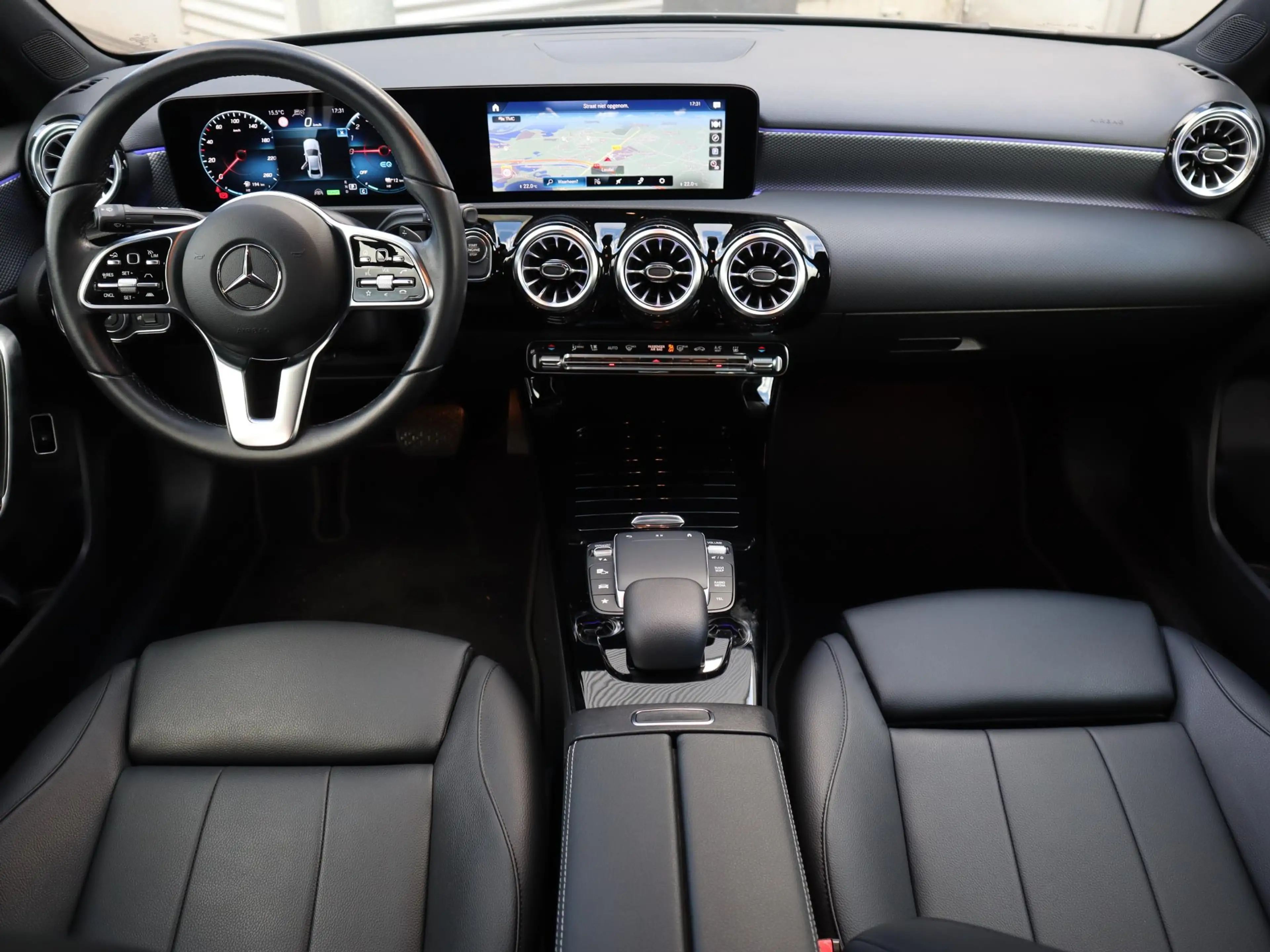 Mercedes-Benz A 250 e Business Solution Luxury Limited — photo 13