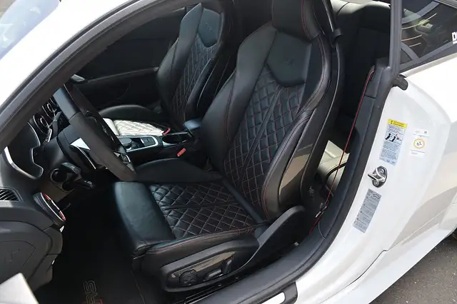 Audi TT RS Coupé 2,5 TFSI S-tronic TEMP NAVI M-LED RS PAKE... Ansicht 12