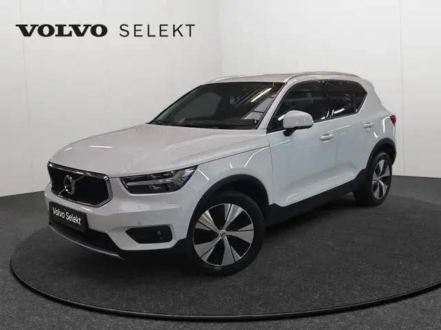 Volvo XC40 T3 Momentum / Essence
