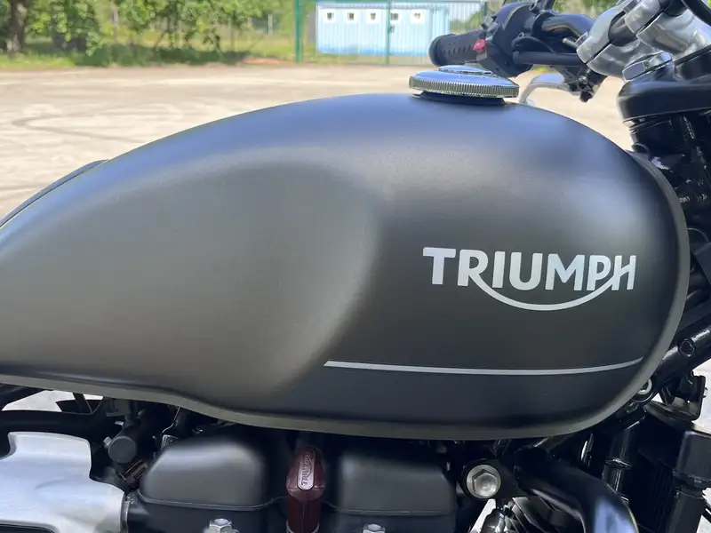 Triumph Street Twin - foto 5