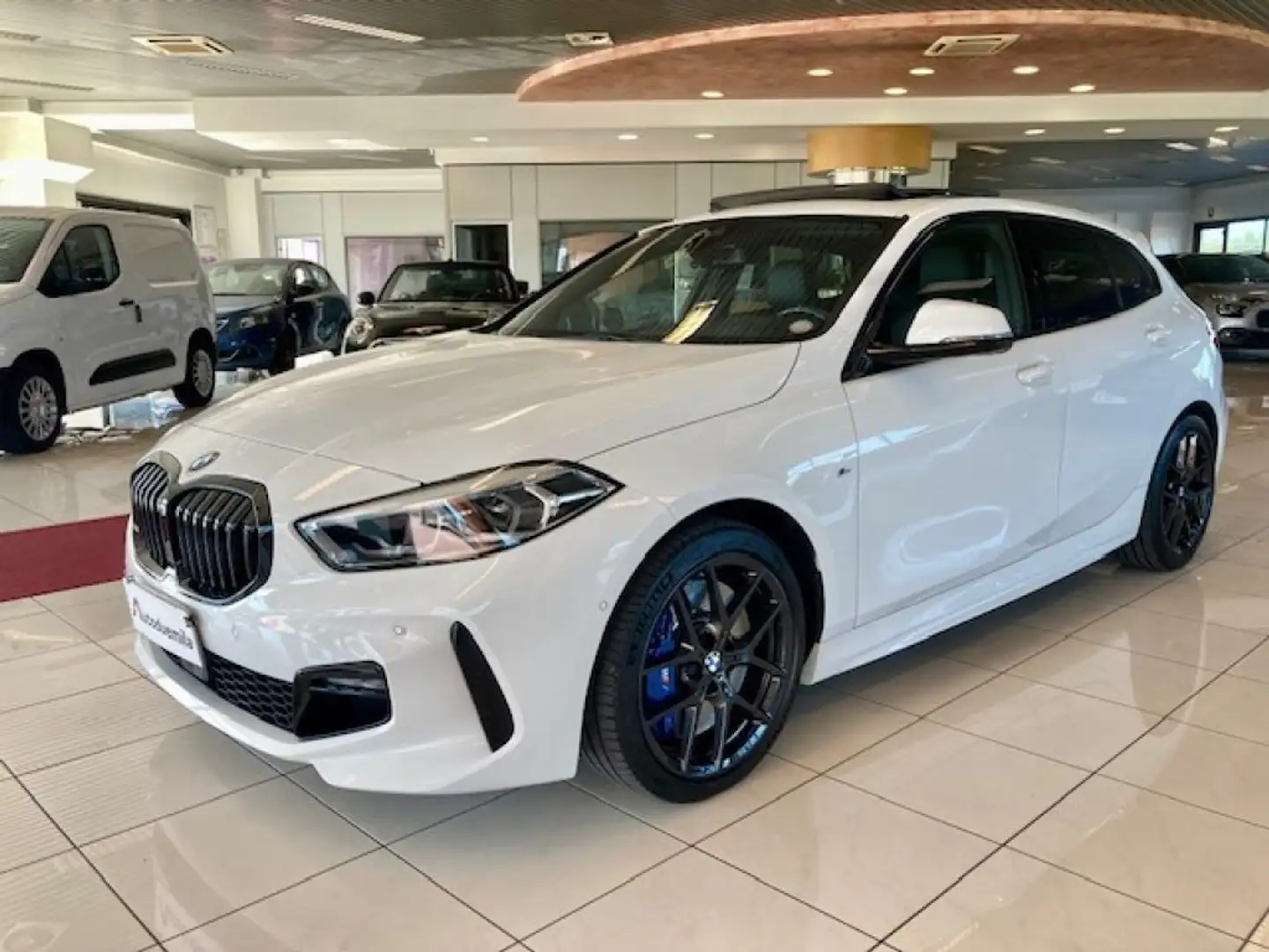 BMW 118 d 5p. M Sport UNICO Proprietario PREZZO REALE !! Blanc - 1