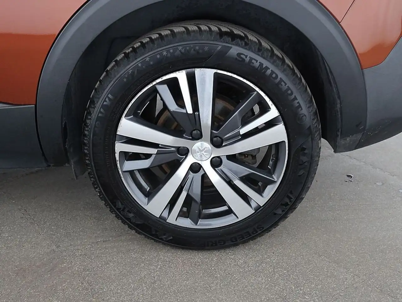 Peugeot 5008 1.5 BlueHDi 130 Allure Pack Aut 7-SITZER LED 26