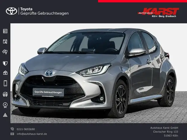 Toyota Yaris 1.5 l Hyb. 5-tg. Team D Allwetter, Kamera
