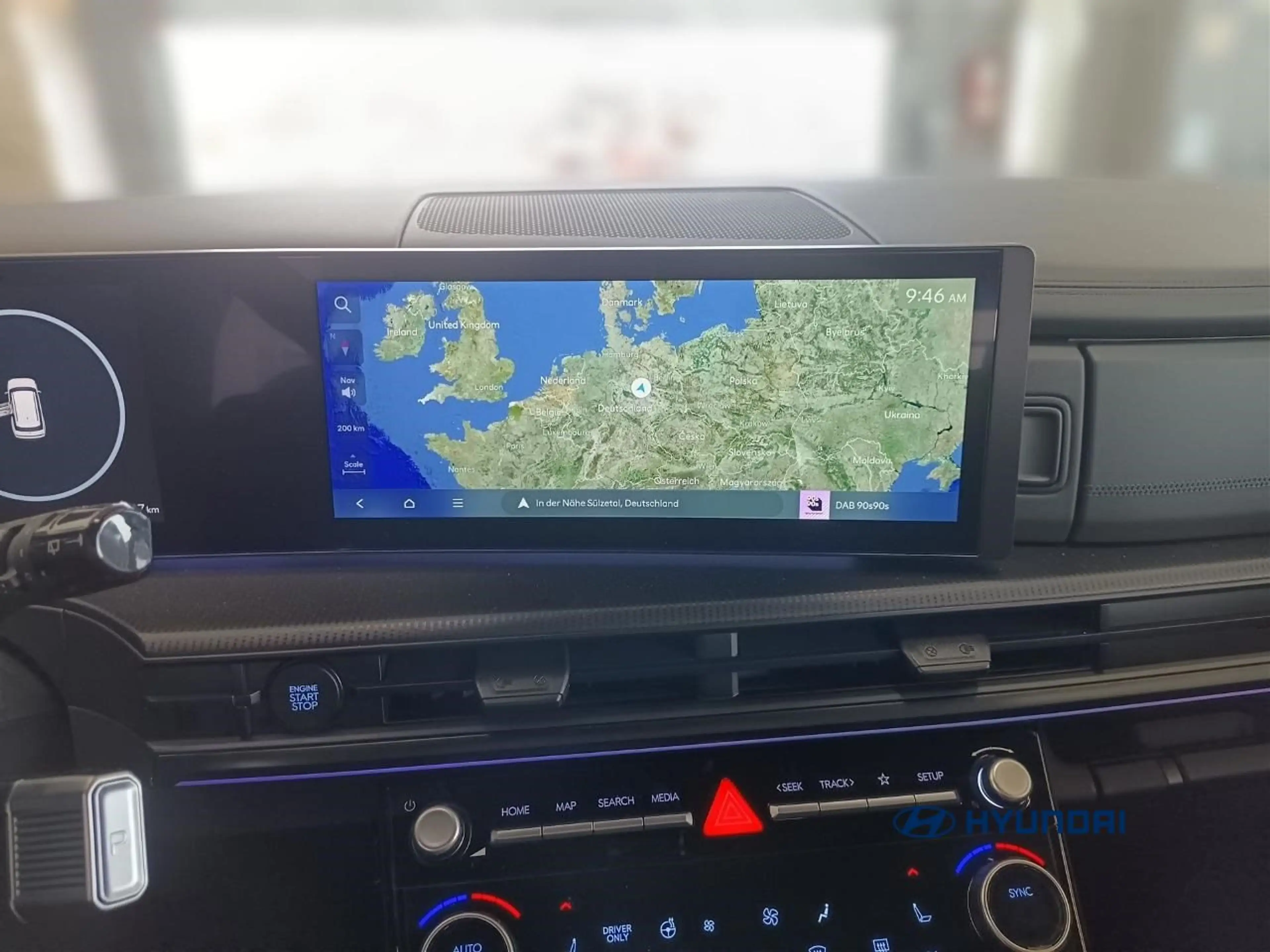 Hyundai SANTA FE 1.6 PHEV 4WD BLACKLINE 20" LEDER HEAD-UP — photo 11
