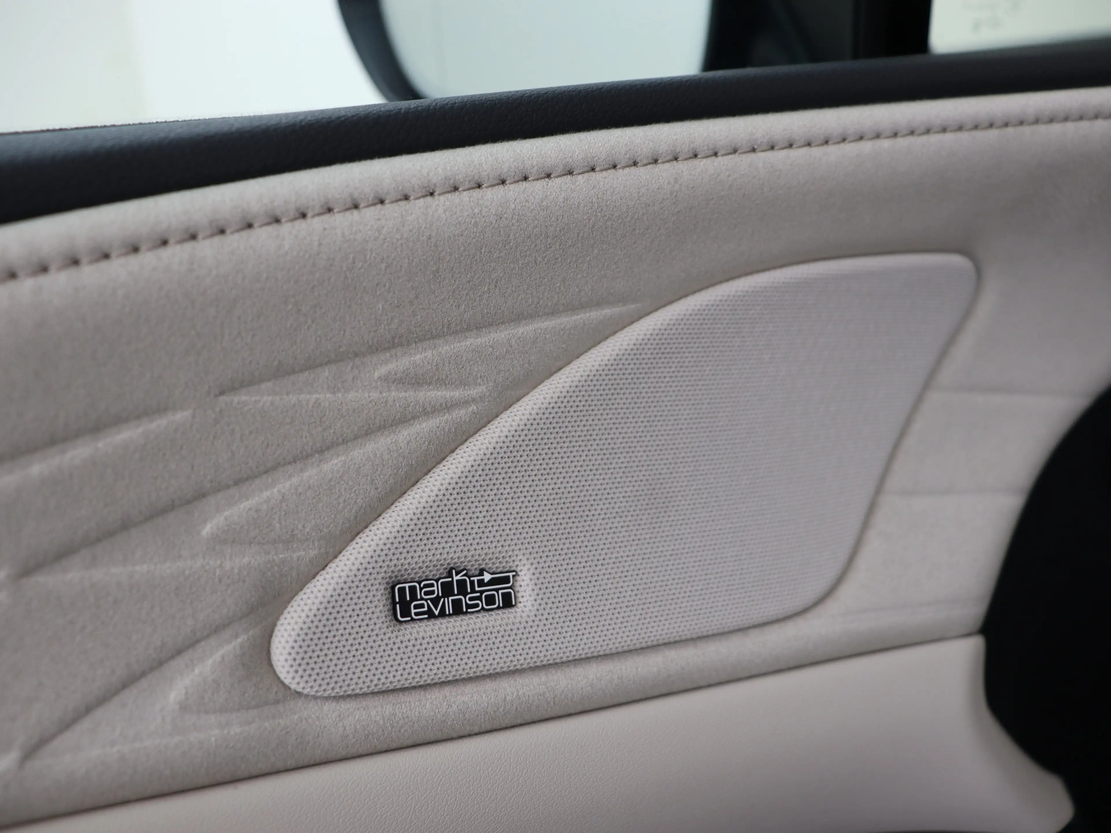Lexus RX 450h 450h+ Plug-in Hybrid President Line | President Li — photo 10